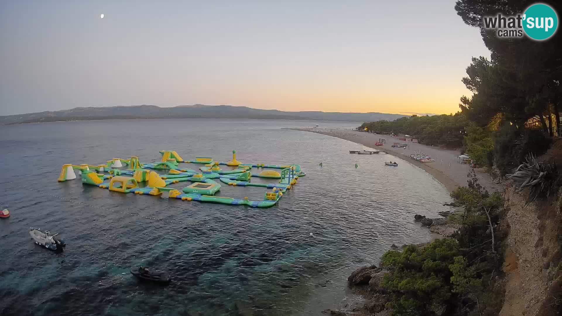 Webcam Zlatni Rat Bol – Liveblick vom berühmten Strand auf Brač