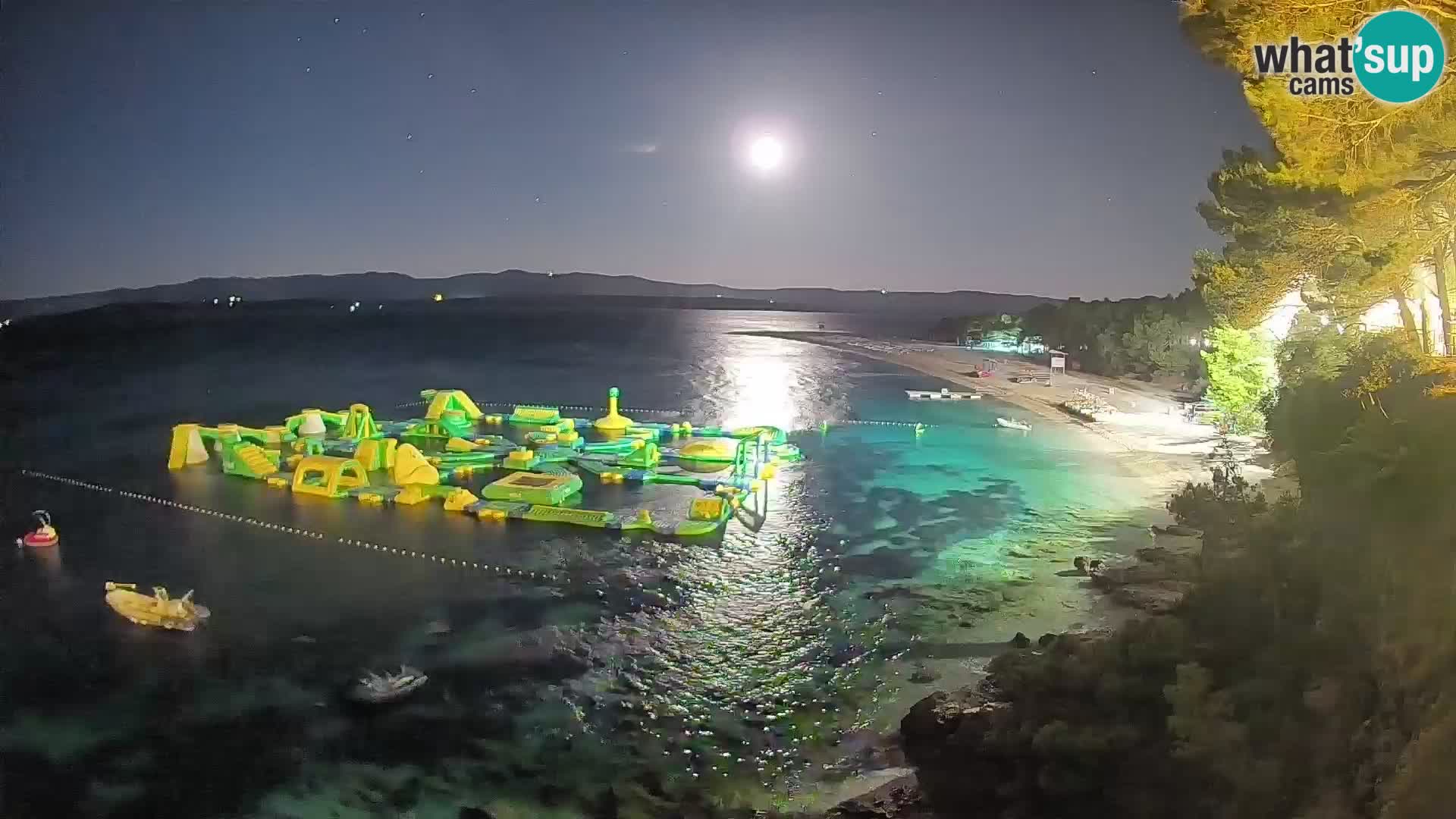 Webcam Zlatni Rat Bol – Liveblick vom berühmten Strand auf Brač