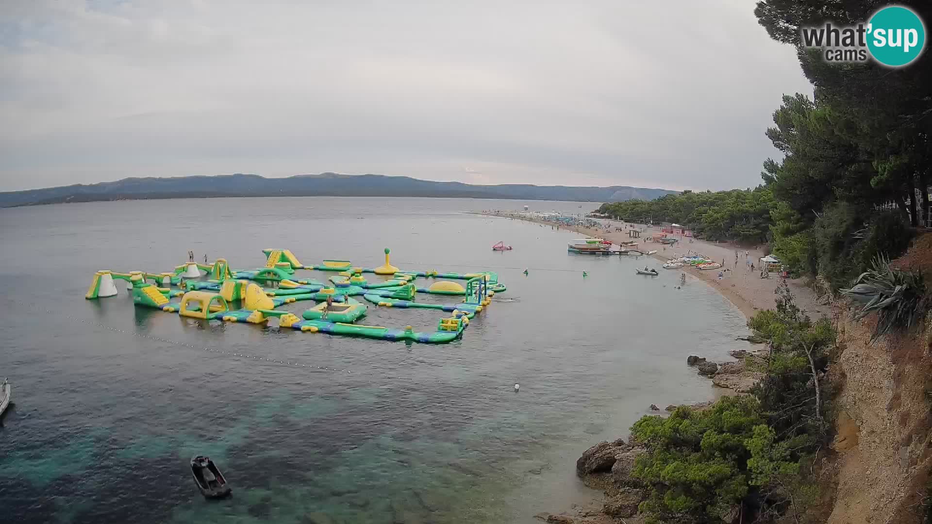Spletna kamera Bol Zlatni Rat – Pogled v živo z otoka Brač