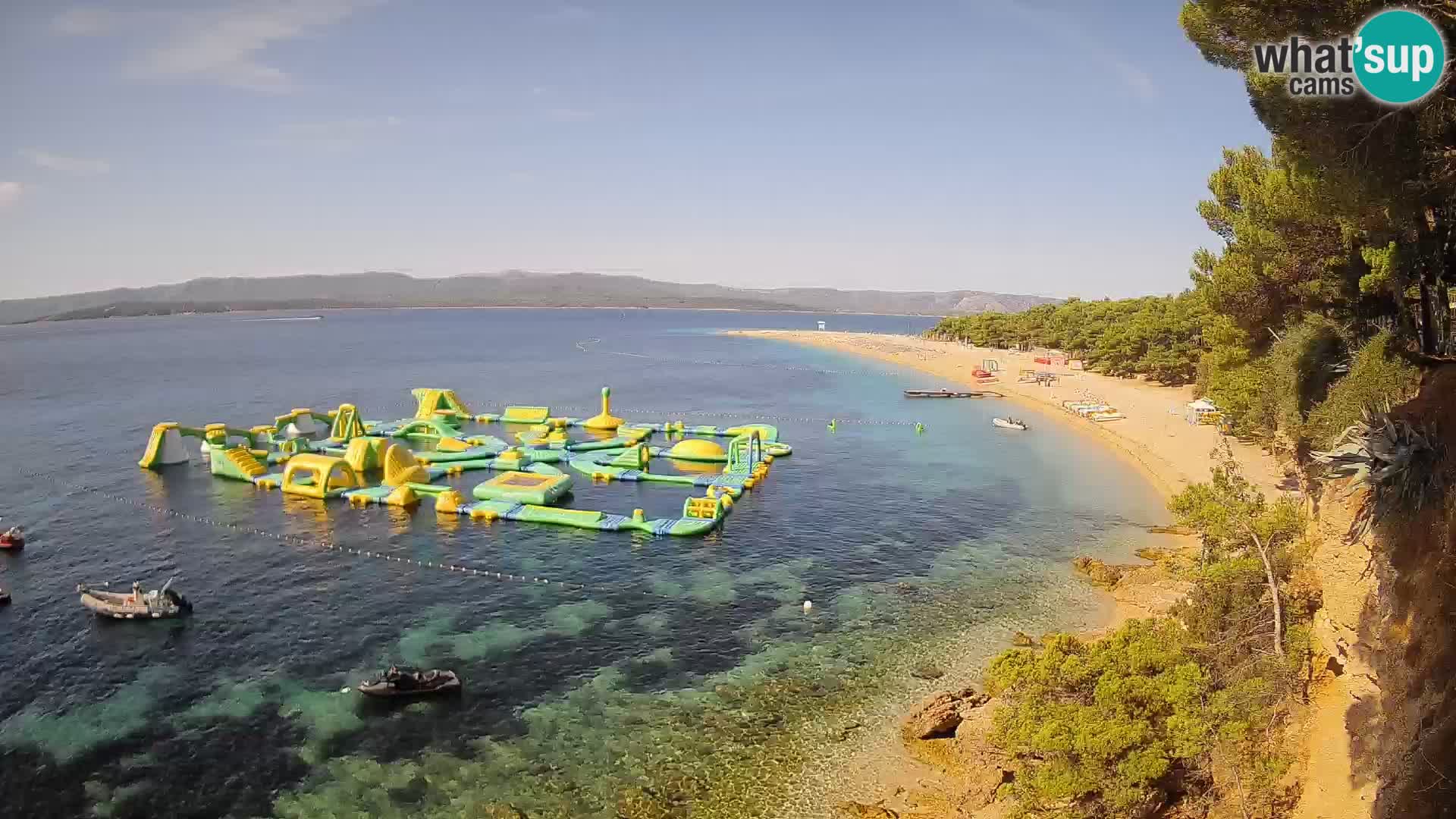 Web kamera Bol Zlatni Rat – Pogled uživo s otoka Brača