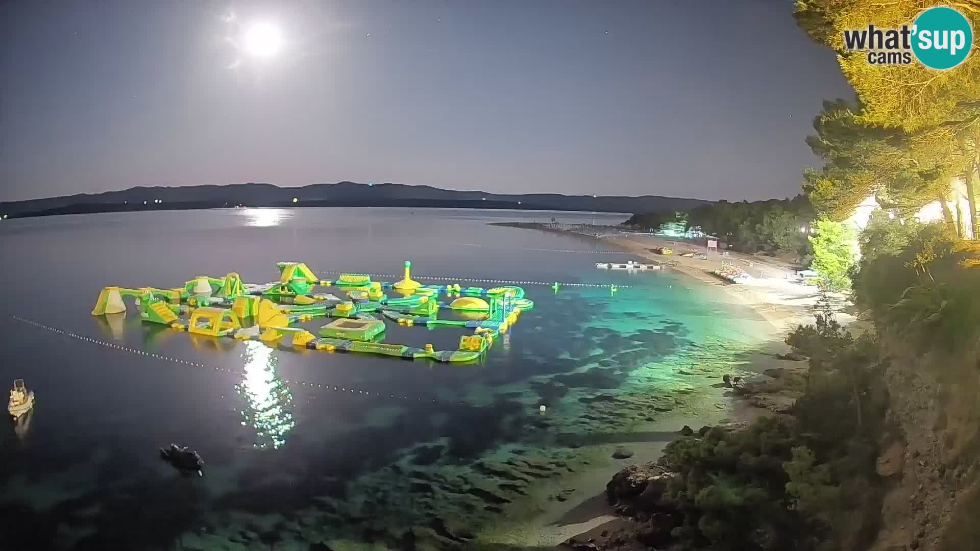 Webcam Zlatni Rat Bol – Liveblick vom berühmten Strand auf Brač