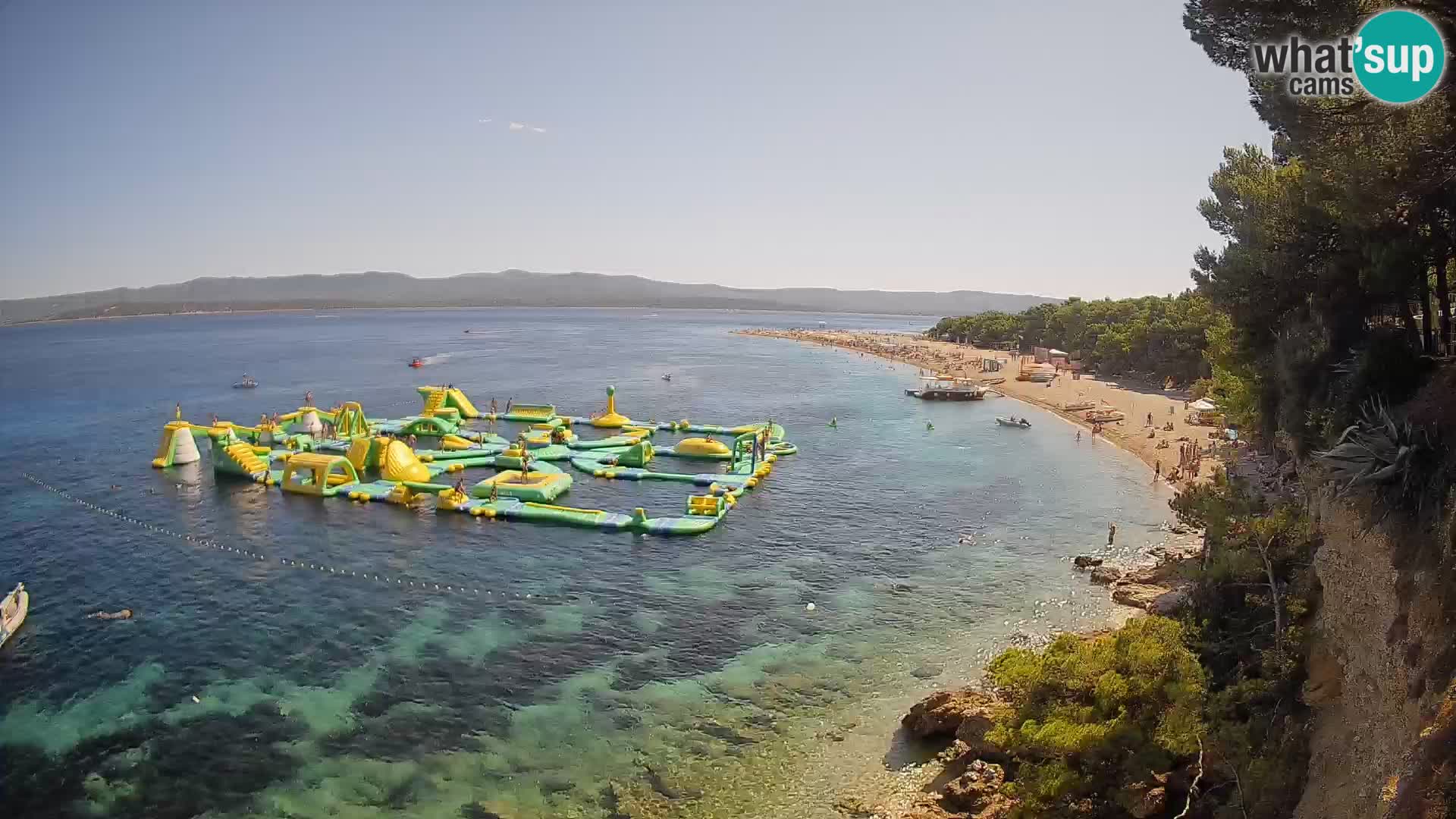 Spletna kamera Bol Zlatni Rat – Pogled v živo z otoka Brač