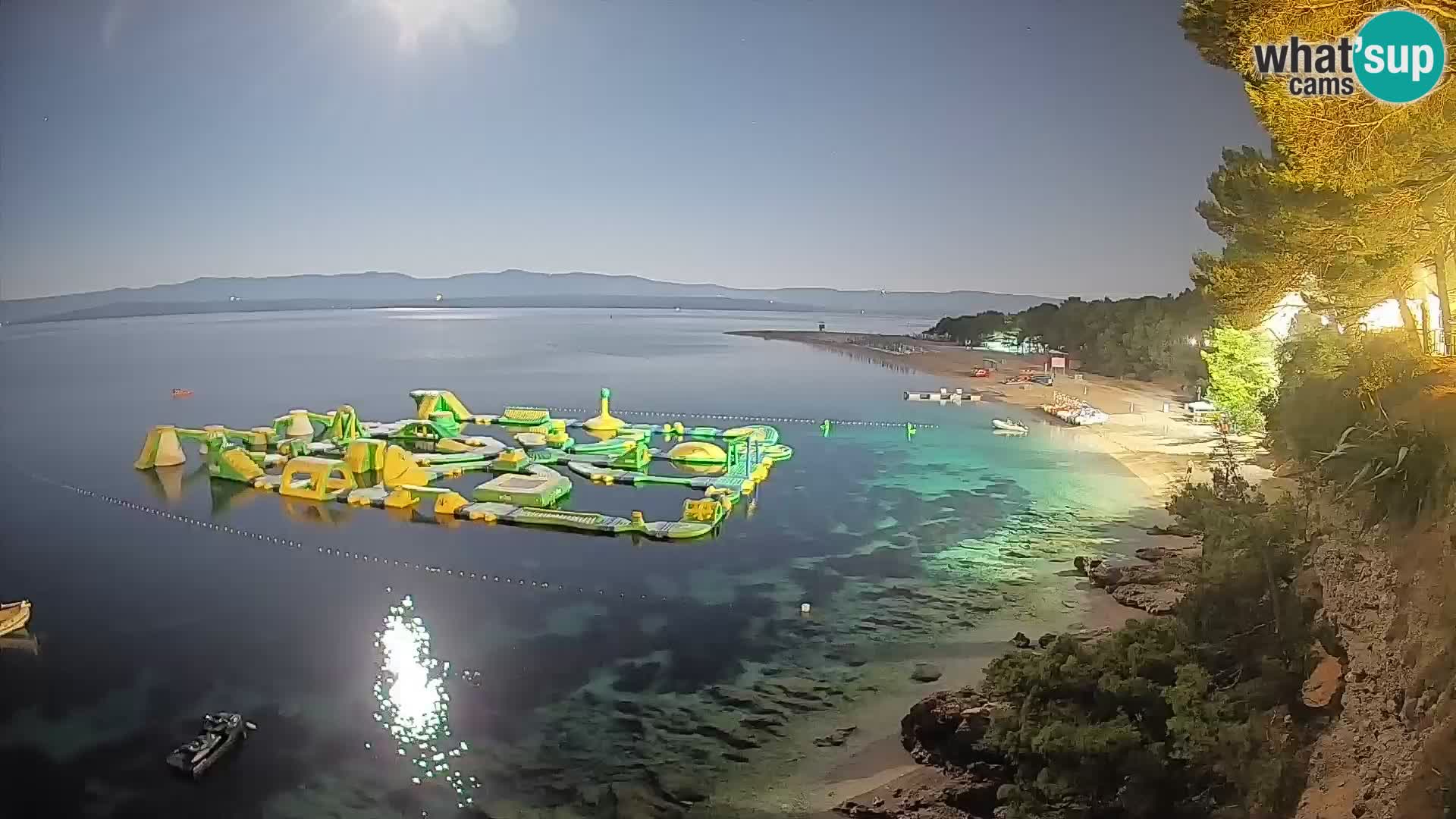 Webcam Zlatni Rat Bol – Liveblick vom berühmten Strand auf Brač