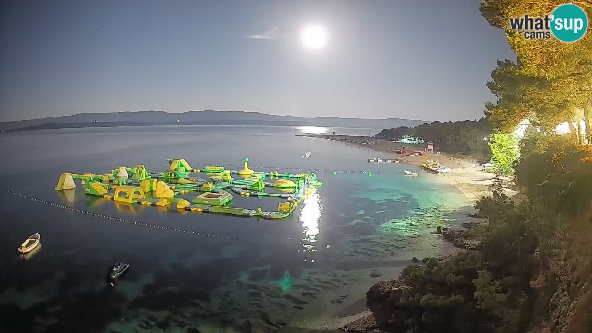 Webcam Zlatni Rat Bol – Liveblick vom berühmten Strand auf Brač