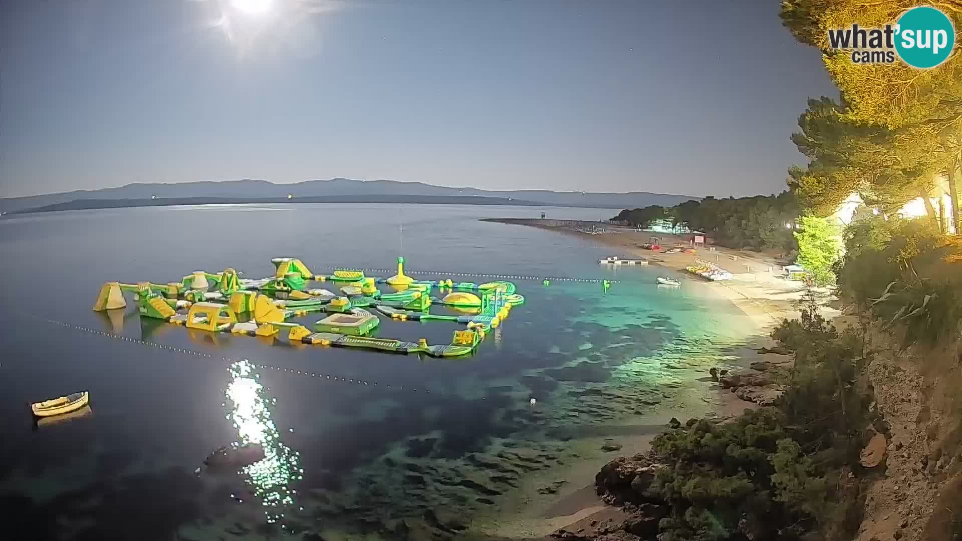 Webcam Zlatni Rat Bol – Liveblick vom berühmten Strand auf Brač