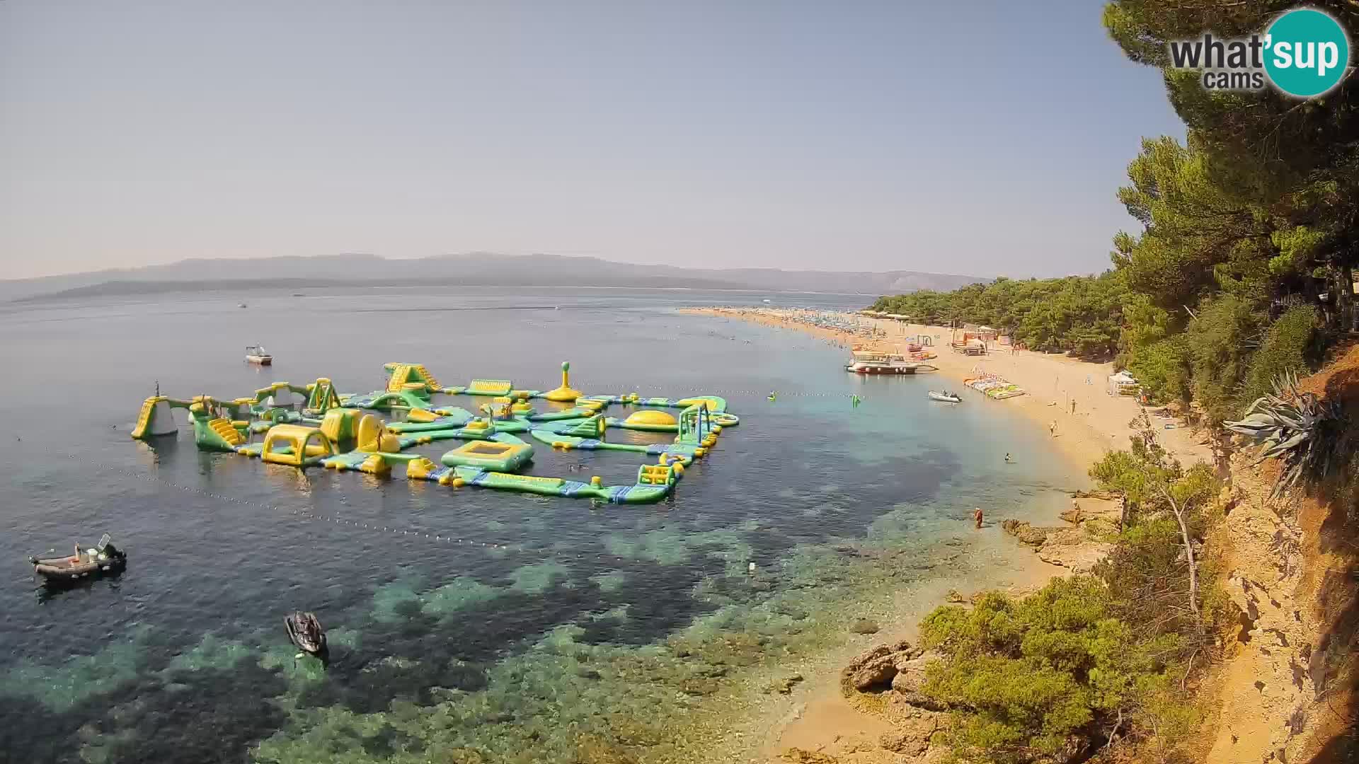 Spletna kamera Bol Zlatni Rat – Pogled v živo z otoka Brač