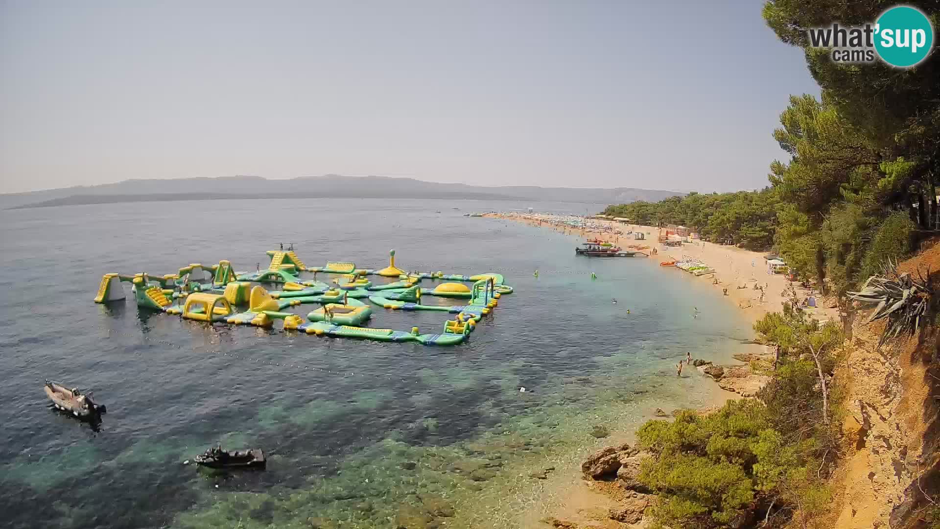 Web kamera Bol Zlatni Rat – Pogled uživo s otoka Brača