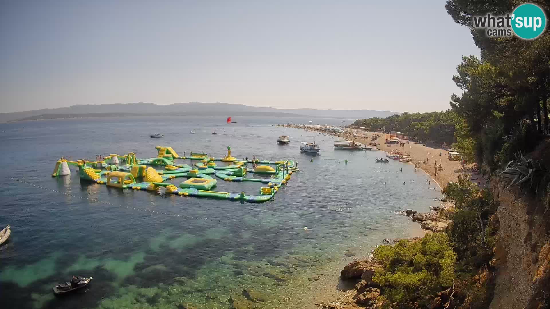 Spletna kamera Bol Zlatni Rat – Pogled v živo z otoka Brač