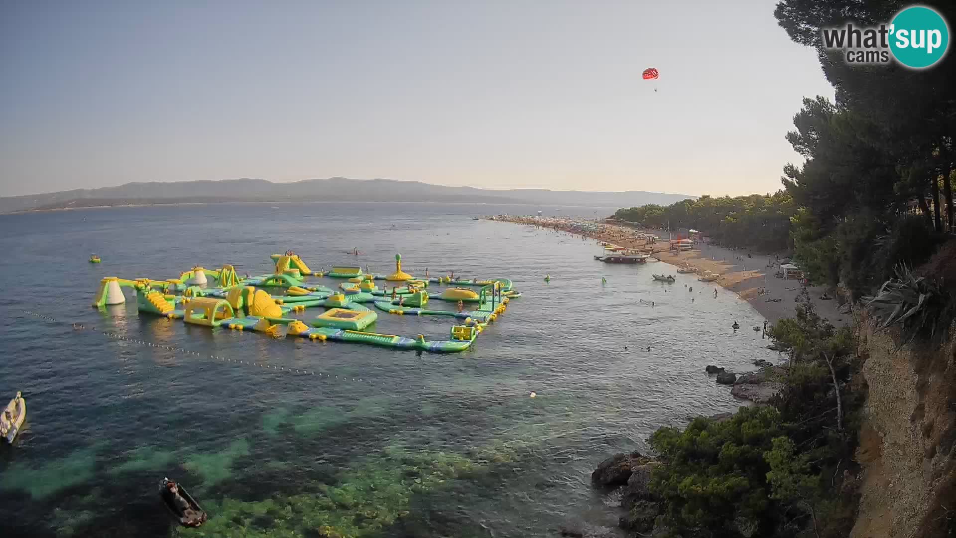 Web kamera Bol Zlatni Rat – Pogled uživo s otoka Brača