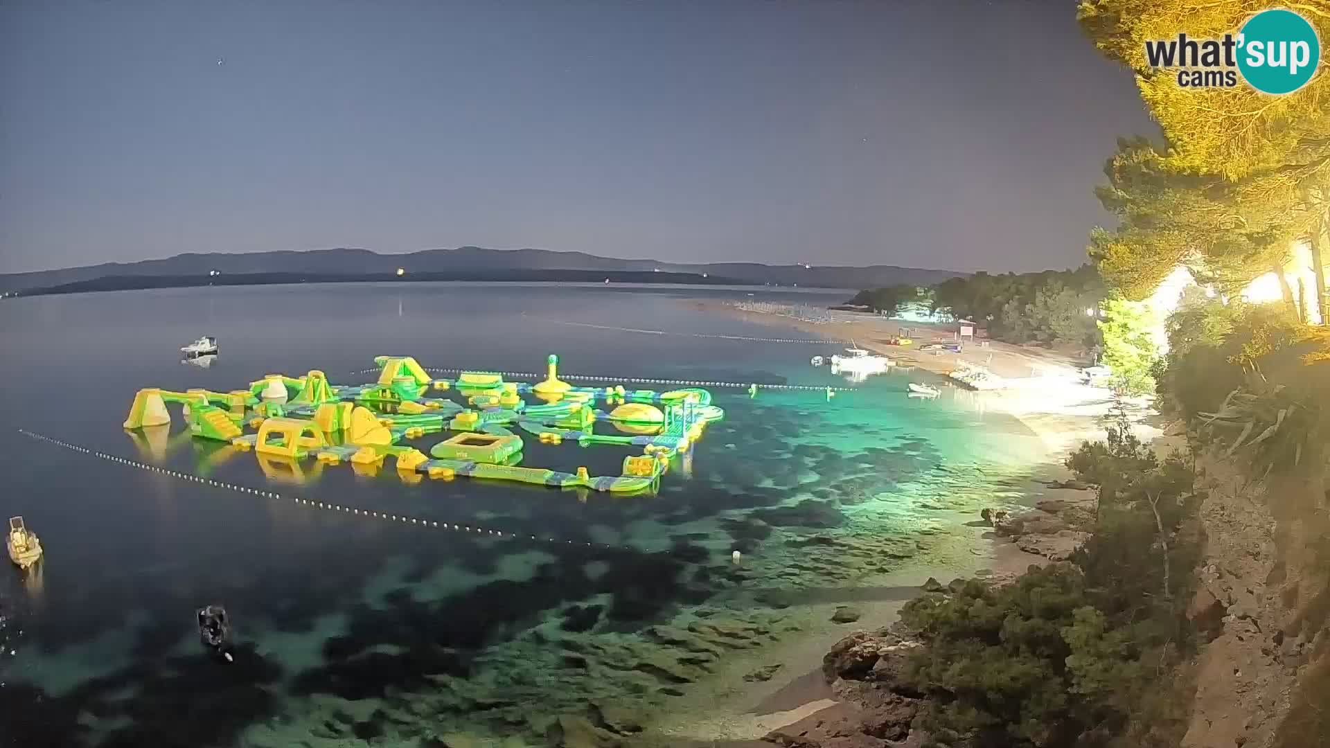Webcam Zlatni Rat Bol – Liveblick vom berühmten Strand auf Brač