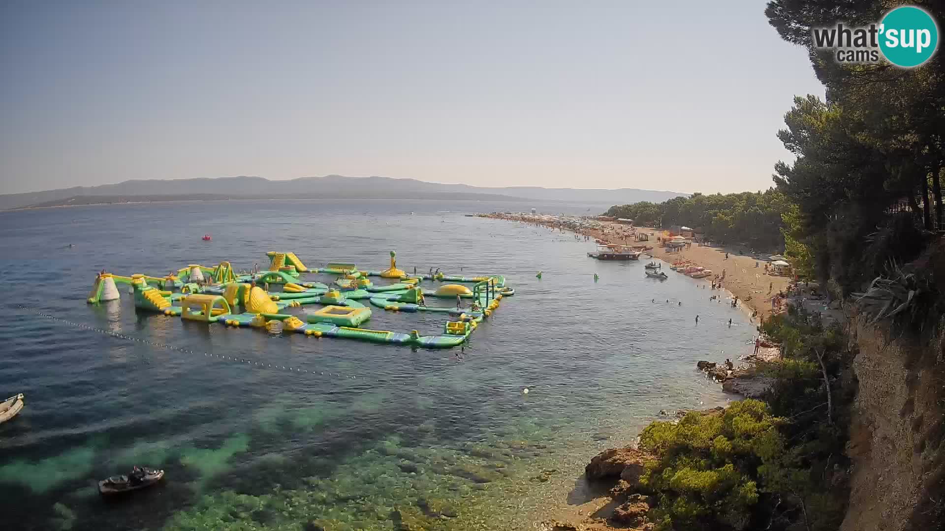 Web kamera Bol Zlatni Rat – Pogled uživo s otoka Brača