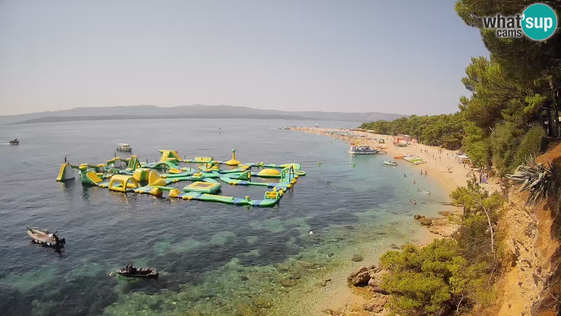 Web kamera Bol Zlatni Rat – Pogled uživo s otoka Brača