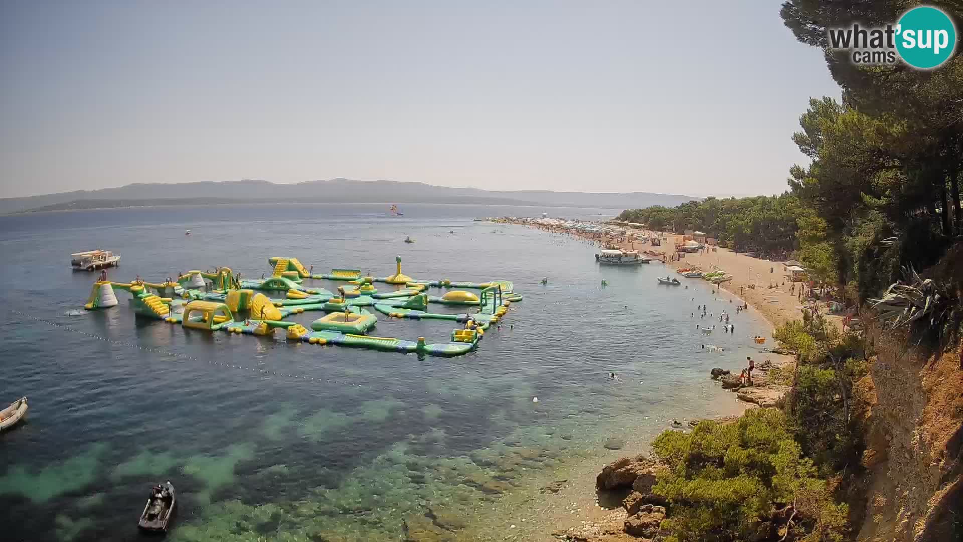 Web kamera Bol Zlatni Rat – Pogled uživo s otoka Brača