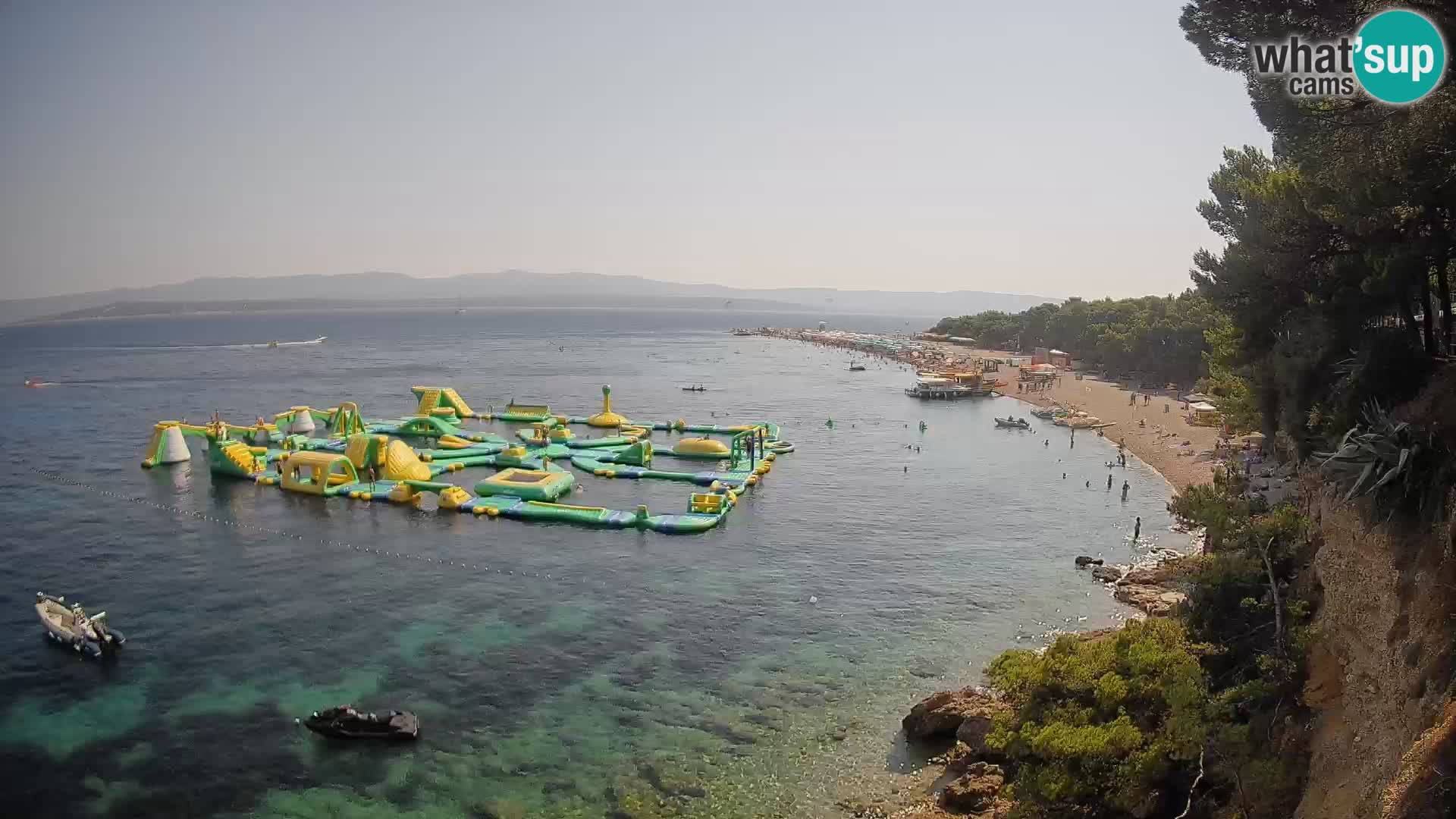 Spletna kamera Bol Zlatni Rat – Pogled v živo z otoka Brač