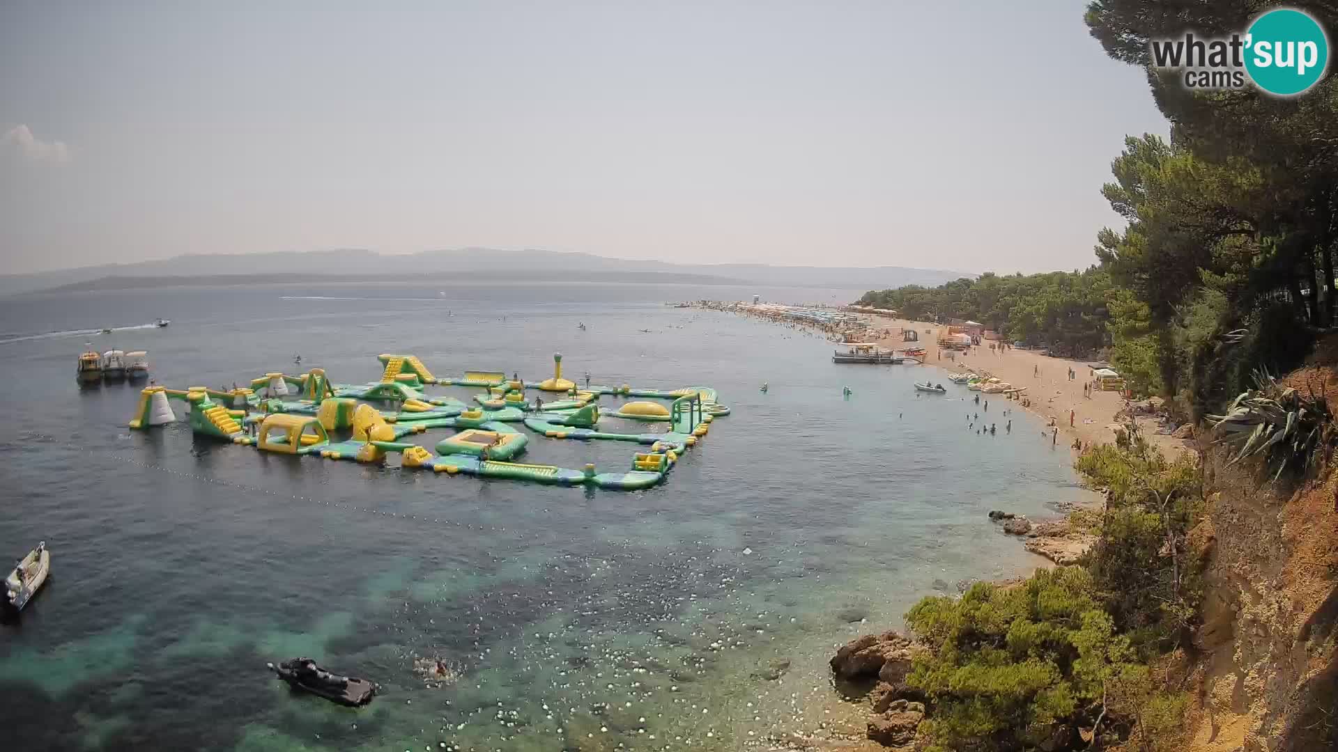 Spletna kamera Bol Zlatni Rat – Pogled v živo z otoka Brač