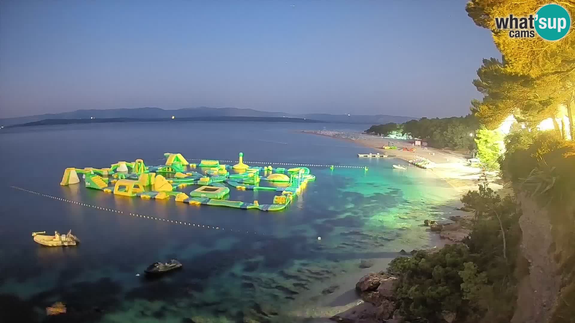 Webcam Zlatni Rat Bol – Liveblick vom berühmten Strand auf Brač