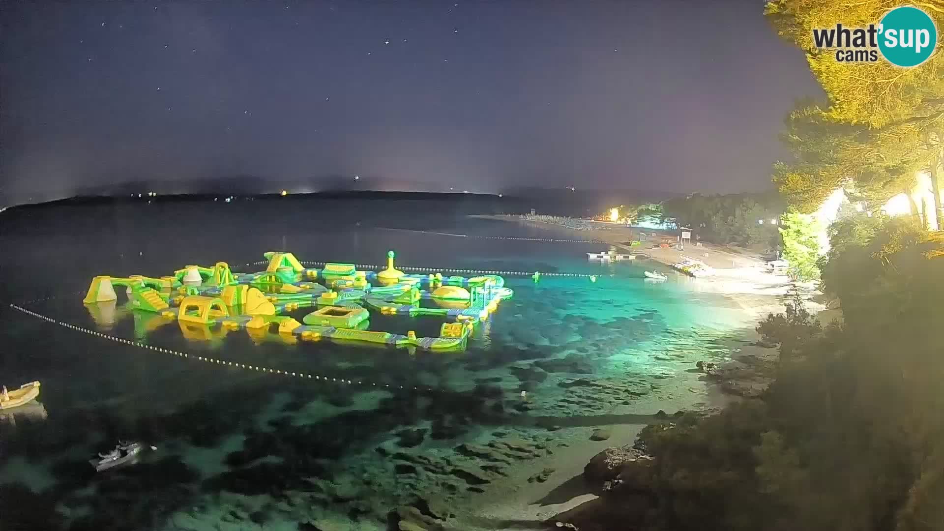 Webcam Zlatni Rat Bol – Liveblick vom berühmten Strand auf Brač