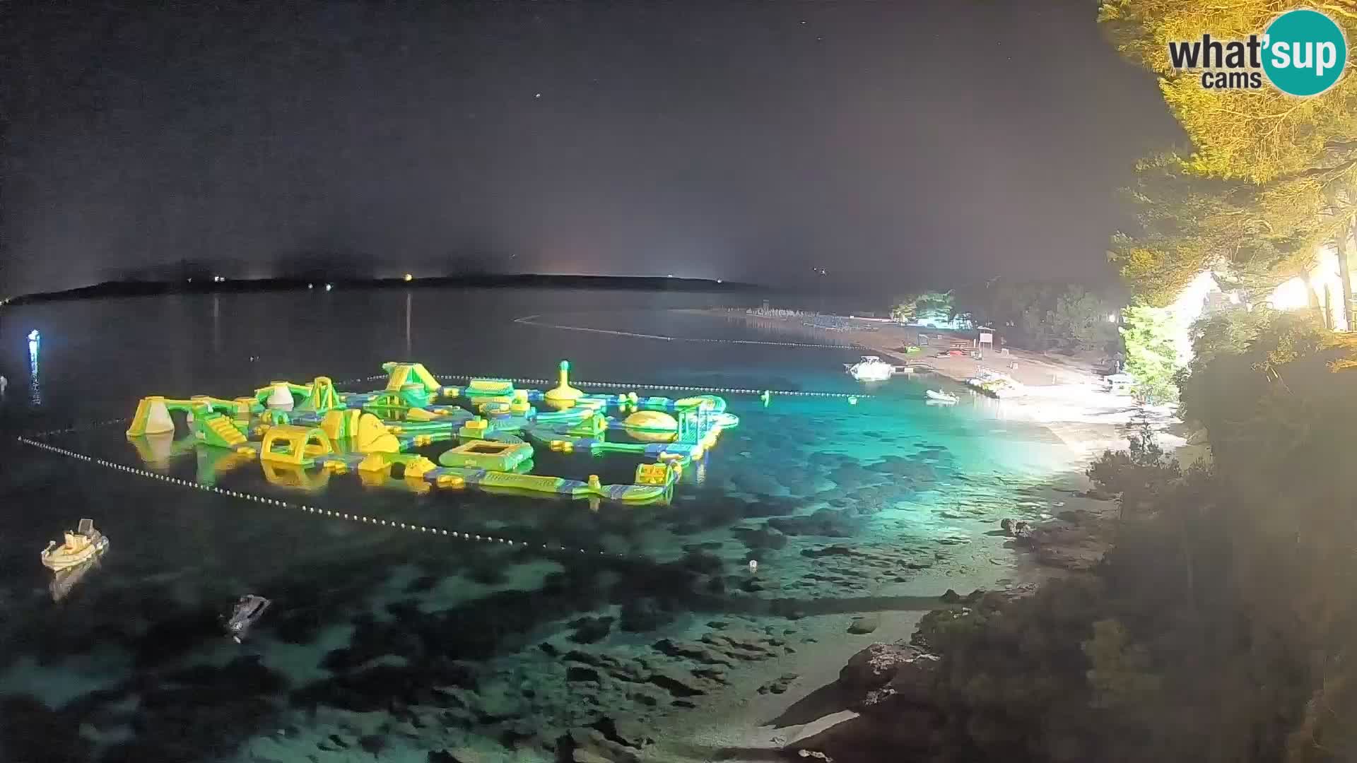 Webcam Zlatni Rat Bol – Liveblick vom berühmten Strand auf Brač