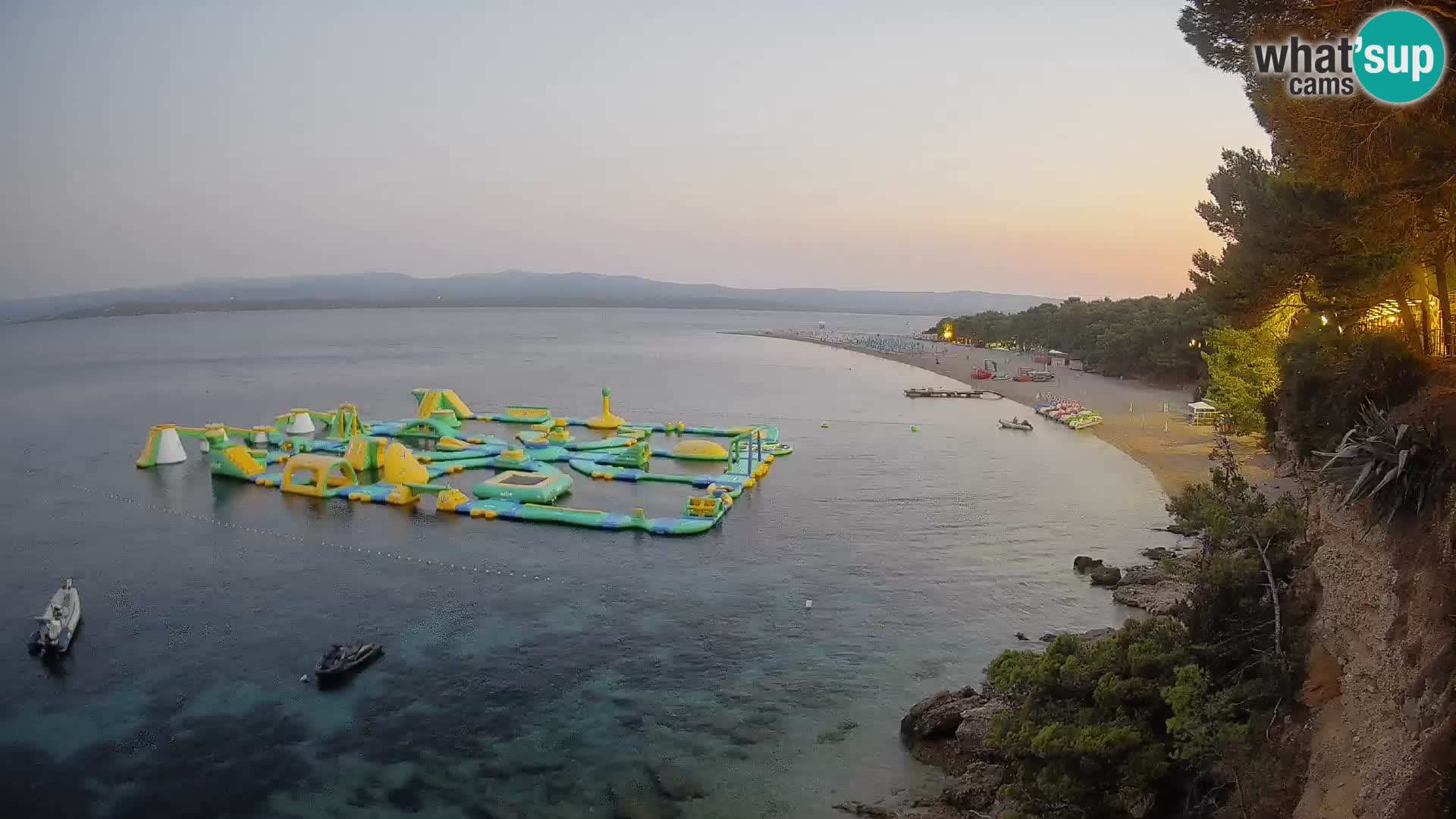 Webcam Zlatni Rat Bol – Liveblick vom berühmten Strand auf Brač