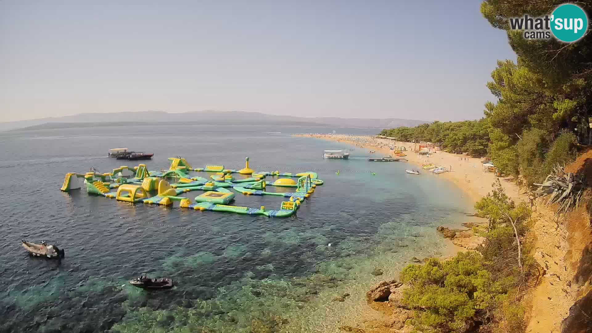 Spletna kamera Bol Zlatni Rat – Pogled v živo z otoka Brač