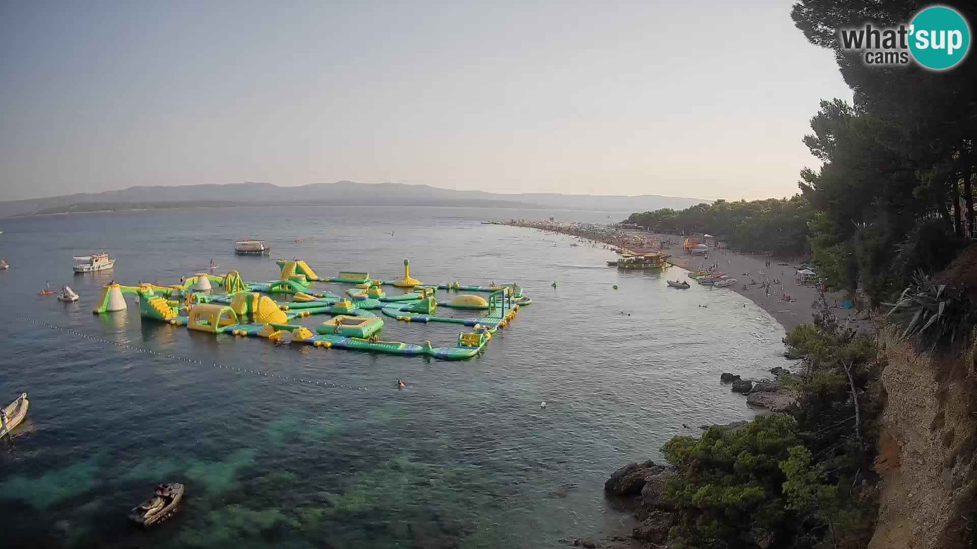 Spletna kamera Bol Zlatni Rat – Pogled v živo z otoka Brač