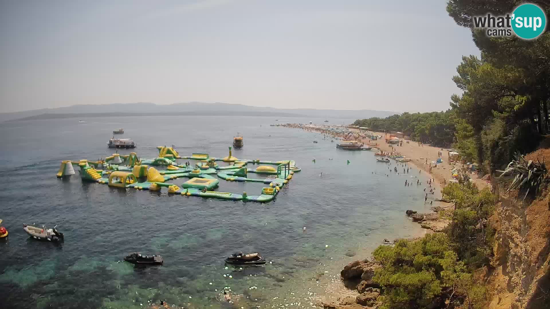 Web kamera Bol Zlatni Rat – Pogled uživo s otoka Brača