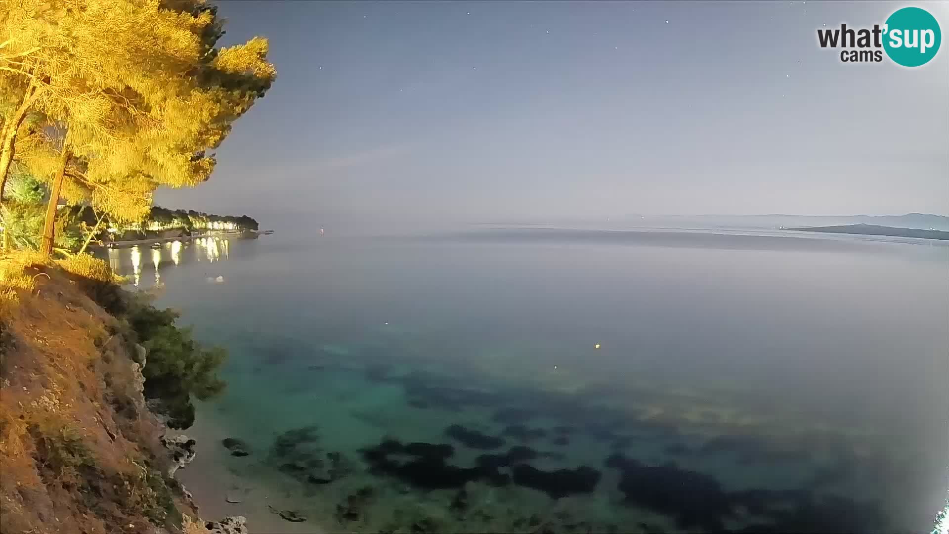 Webcam Spiaggia Potočine Bol – Vista live sulla spiaggia Borak, Isola di Brač