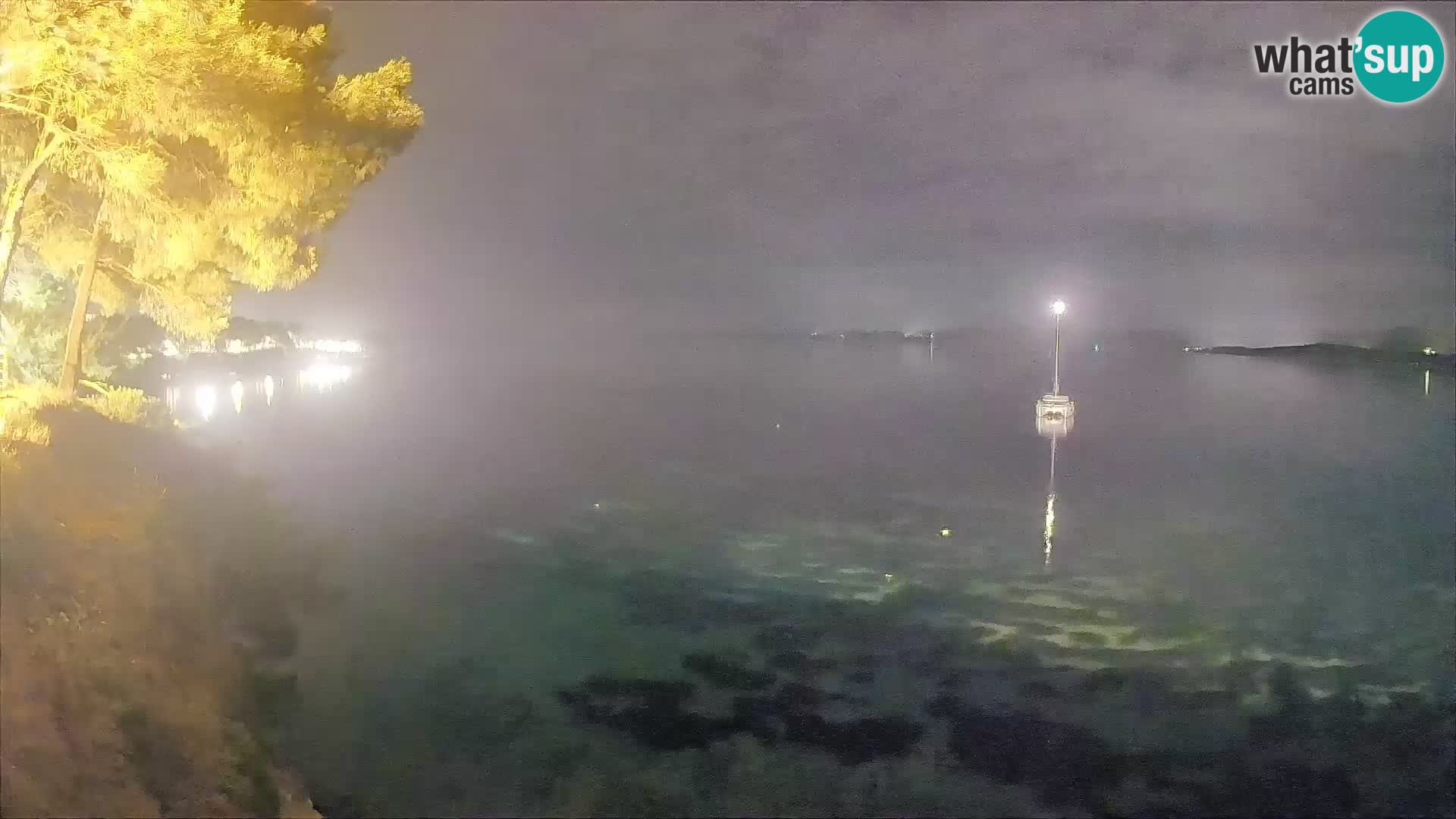 Webcam Playa Potočine Bol – Vista en vivo de Borak Beach, Isla de Brač