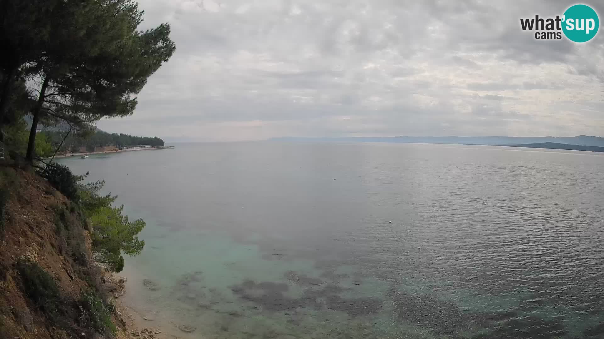 Web kamera Potočine Bol – Pogled uživo na plažu Borak, otok Brač