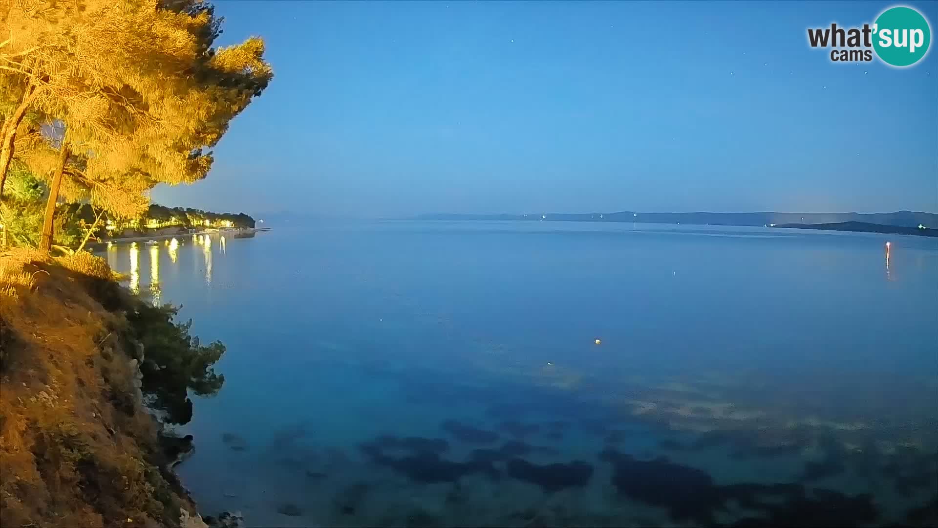 Web kamera Potočine Bol – Pogled uživo na plažu Borak, otok Brač