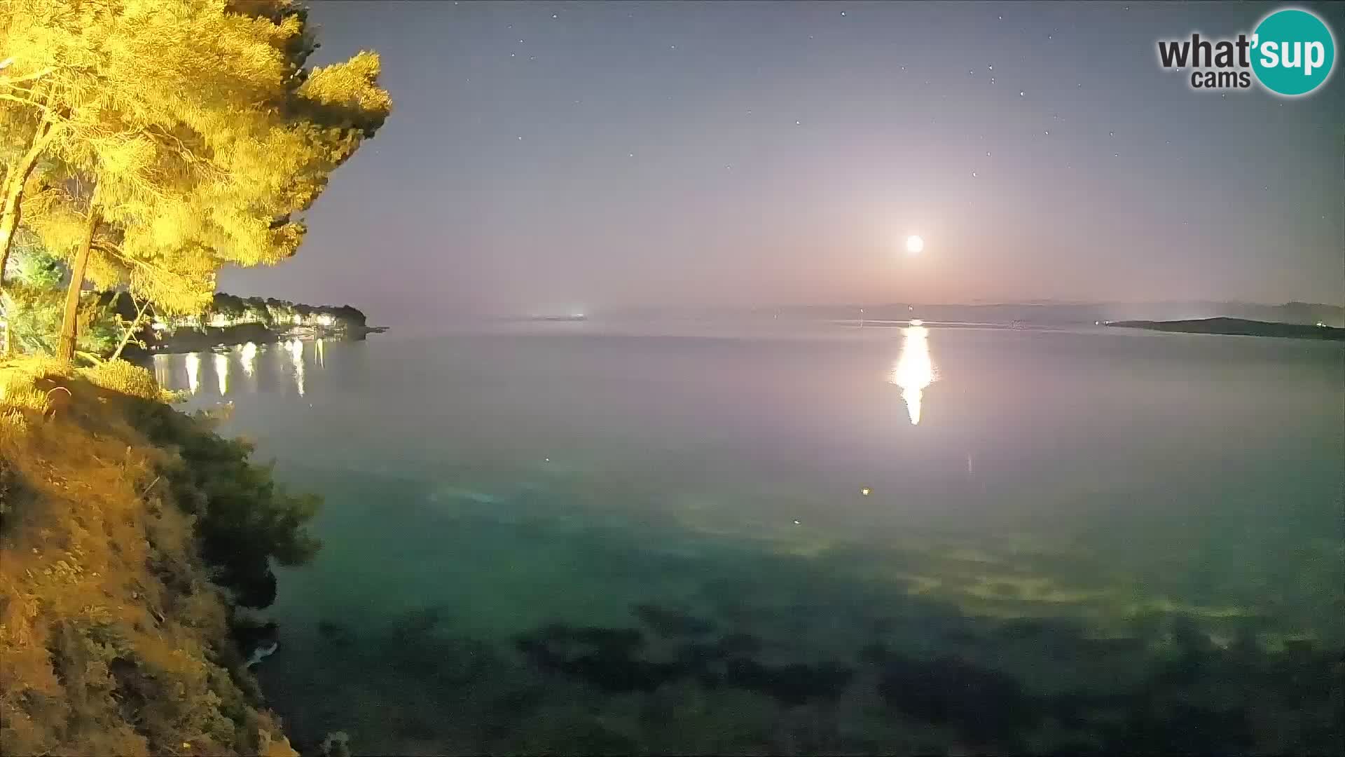 Webcam Playa Potočine Bol – Vista en vivo de Borak Beach, Isla de Brač