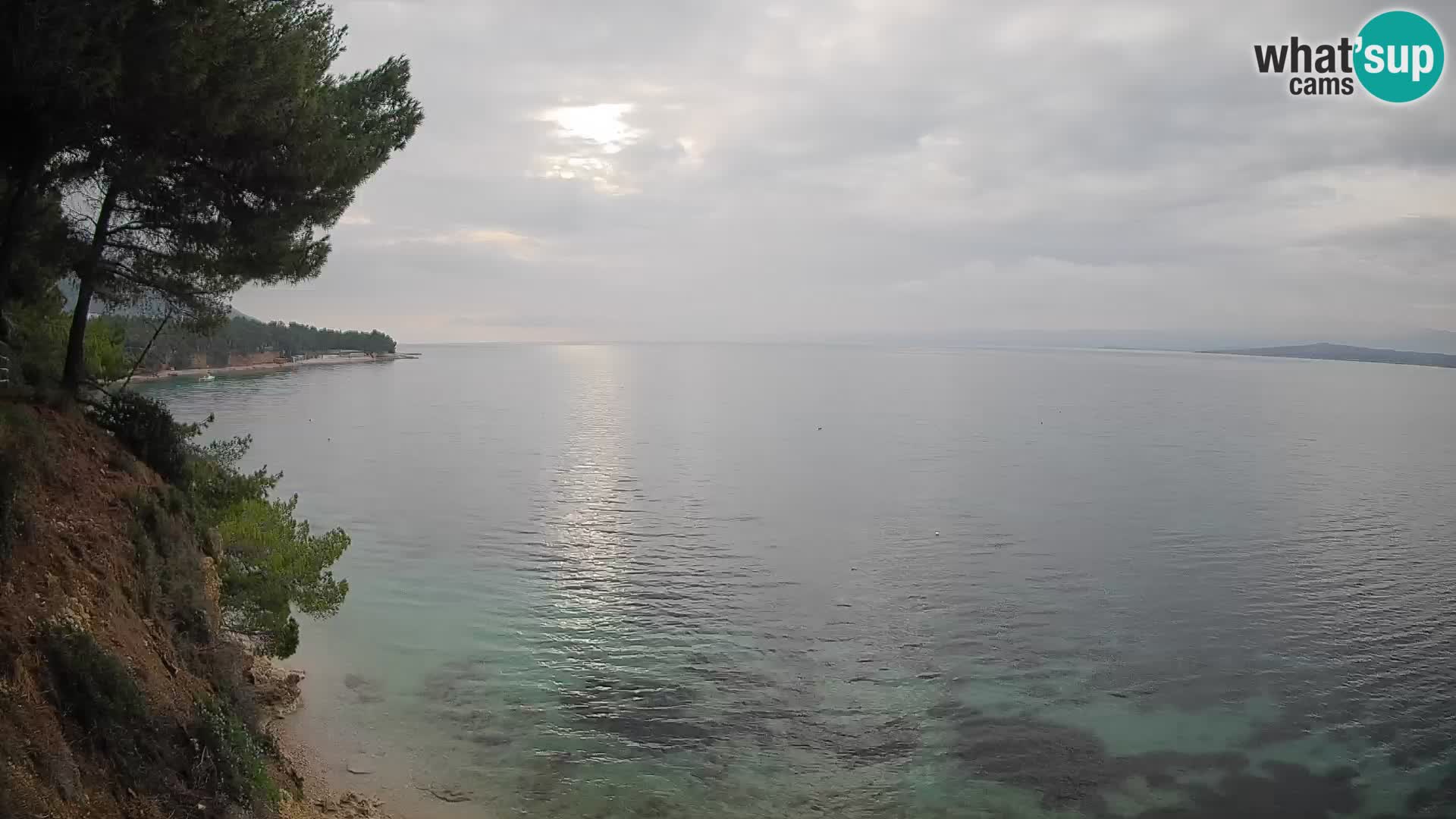 Web kamera Potočine Bol – Pogled uživo na plažu Borak, otok Brač