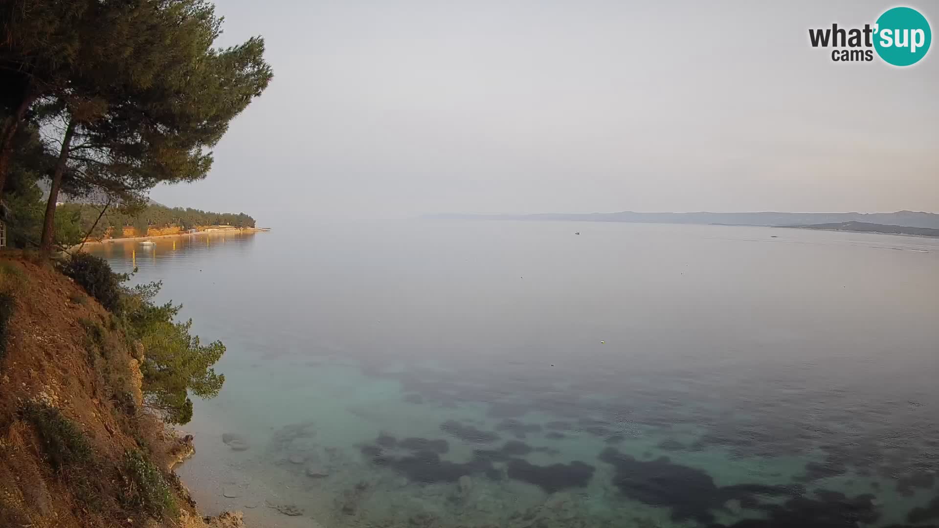 Web kamera Potočine Bol – Pogled uživo na plažu Borak, otok Brač