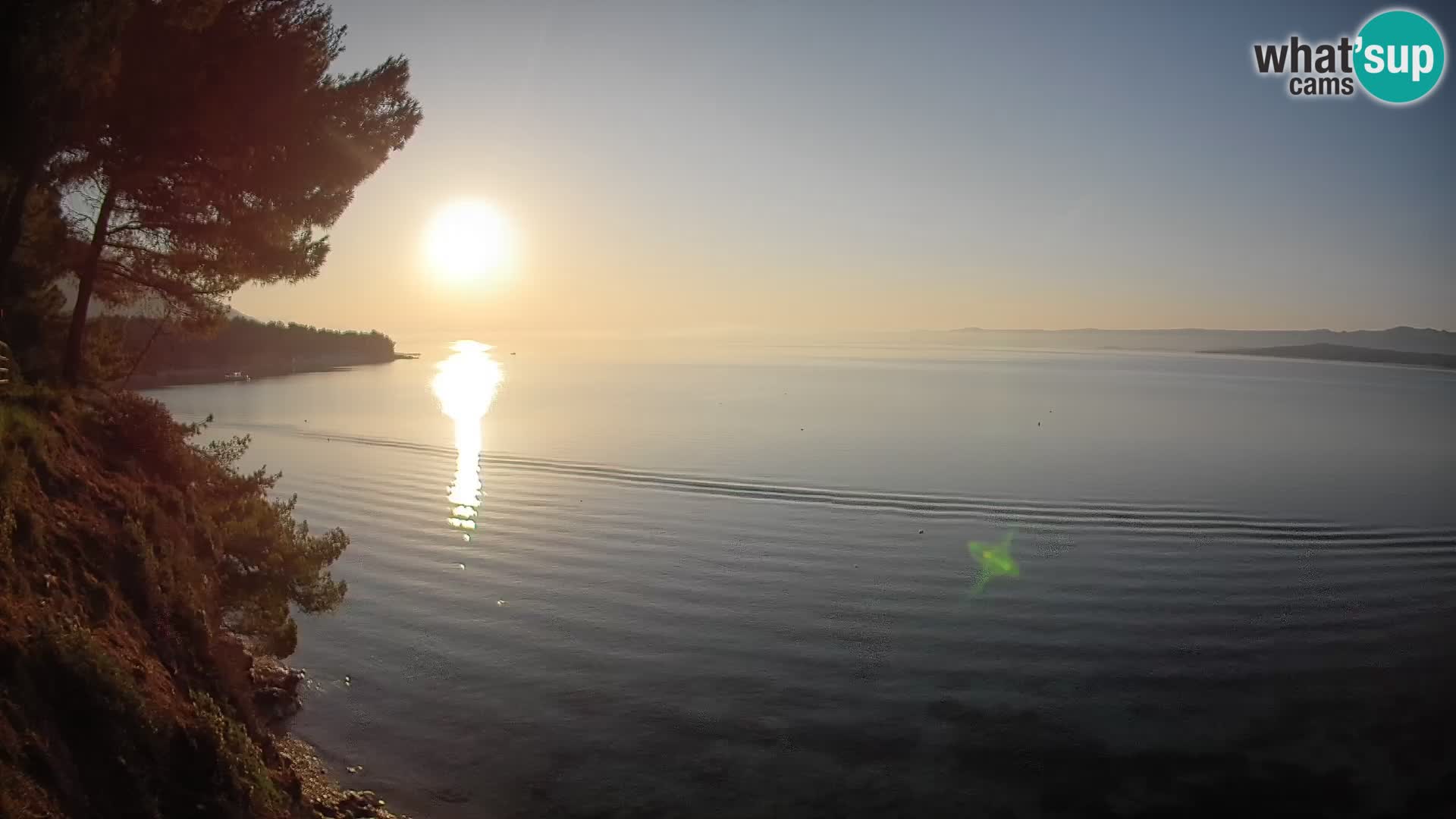 Web kamera Potočine Bol – Pogled uživo na plažu Borak, otok Brač