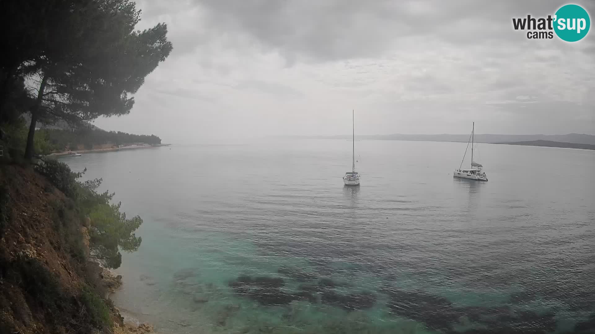 Webcam Spiaggia Potočine Bol – Vista live sulla spiaggia Borak, Isola di Brač