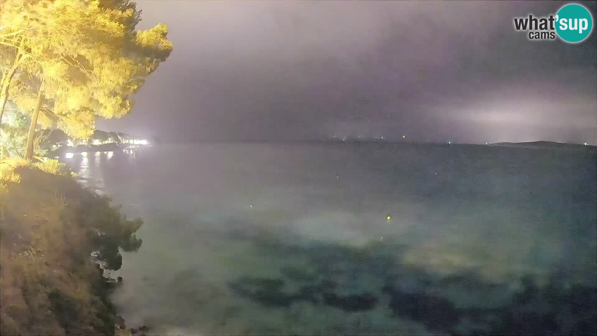 Webcam Spiaggia Potočine Bol – Vista live sulla spiaggia Borak, Isola di Brač