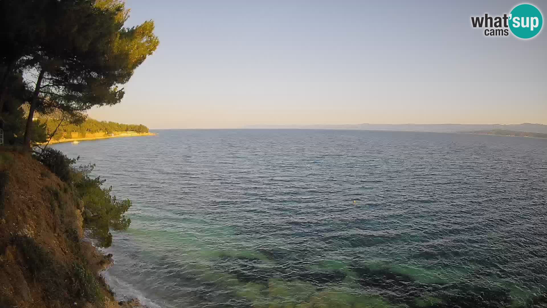 Web kamera Potočine Bol – Pogled uživo na plažu Borak, otok Brač