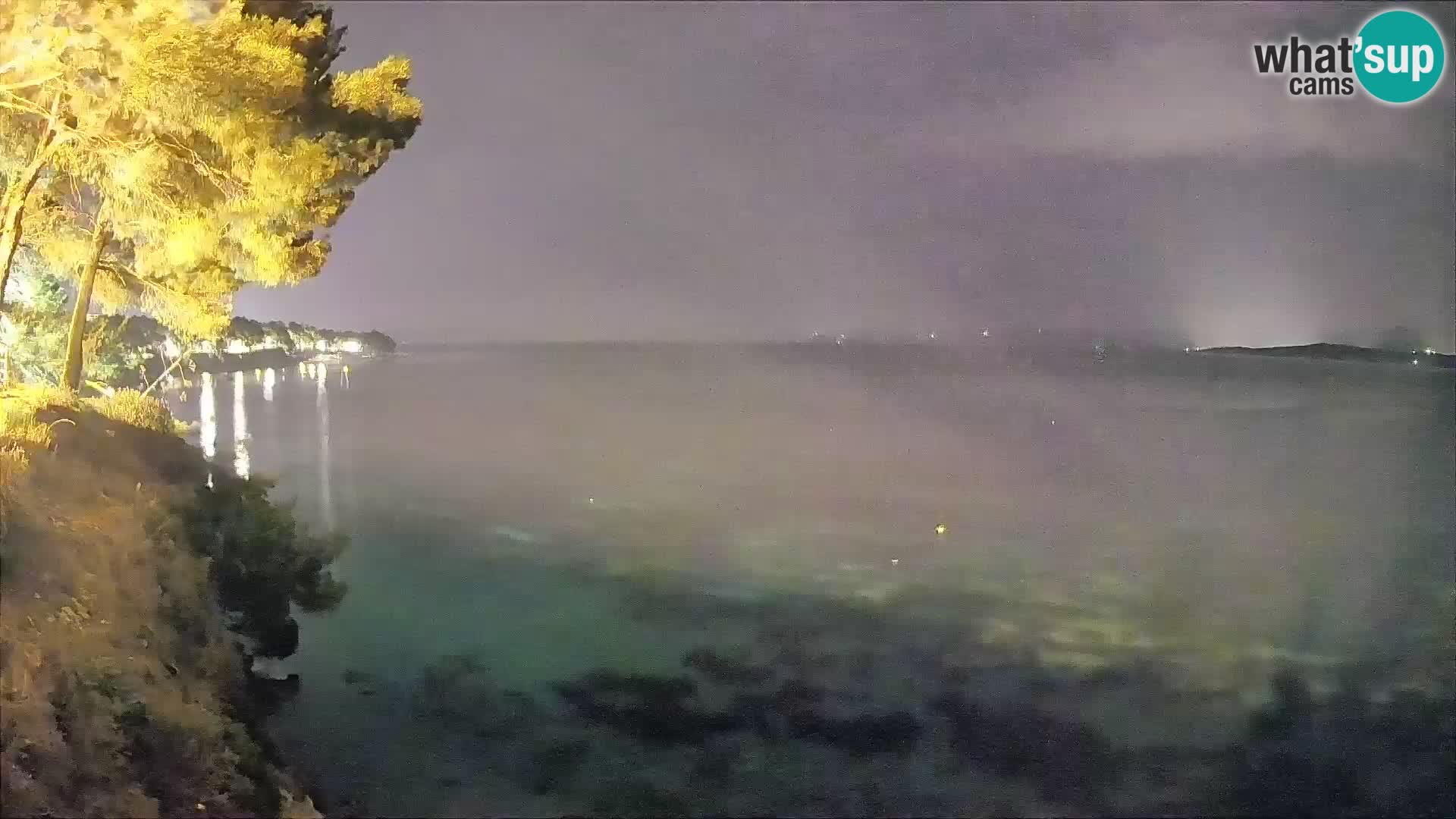 Webcam Playa Potočine Bol – Vista en vivo de Borak Beach, Isla de Brač