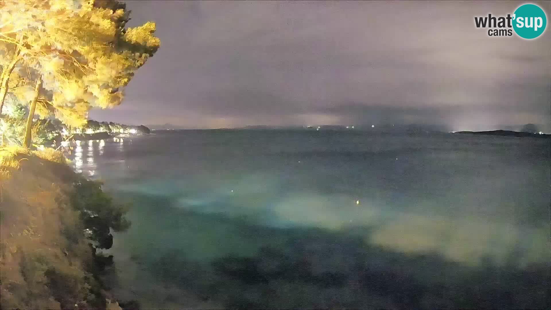 Web kamera Potočine Bol – Pogled uživo na plažu Borak, otok Brač