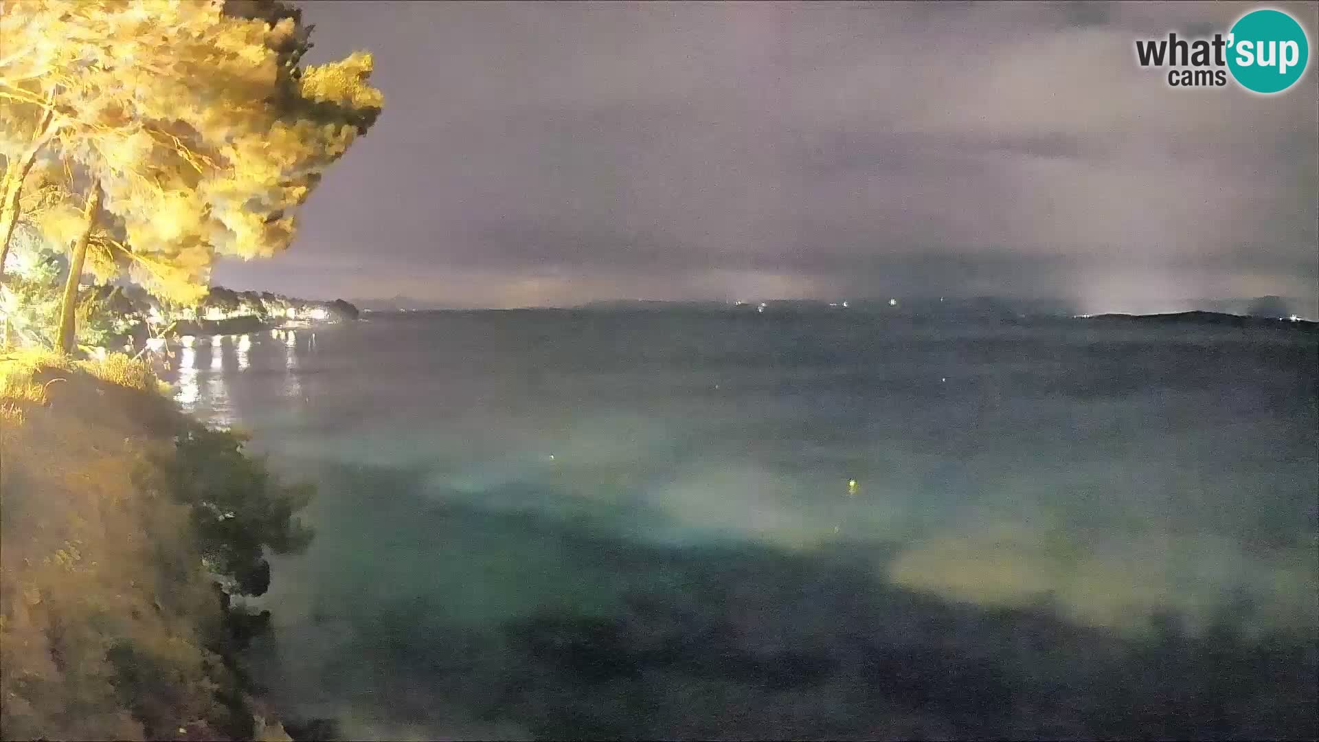 Web kamera Potočine Bol – Pogled uživo na plažu Borak, otok Brač