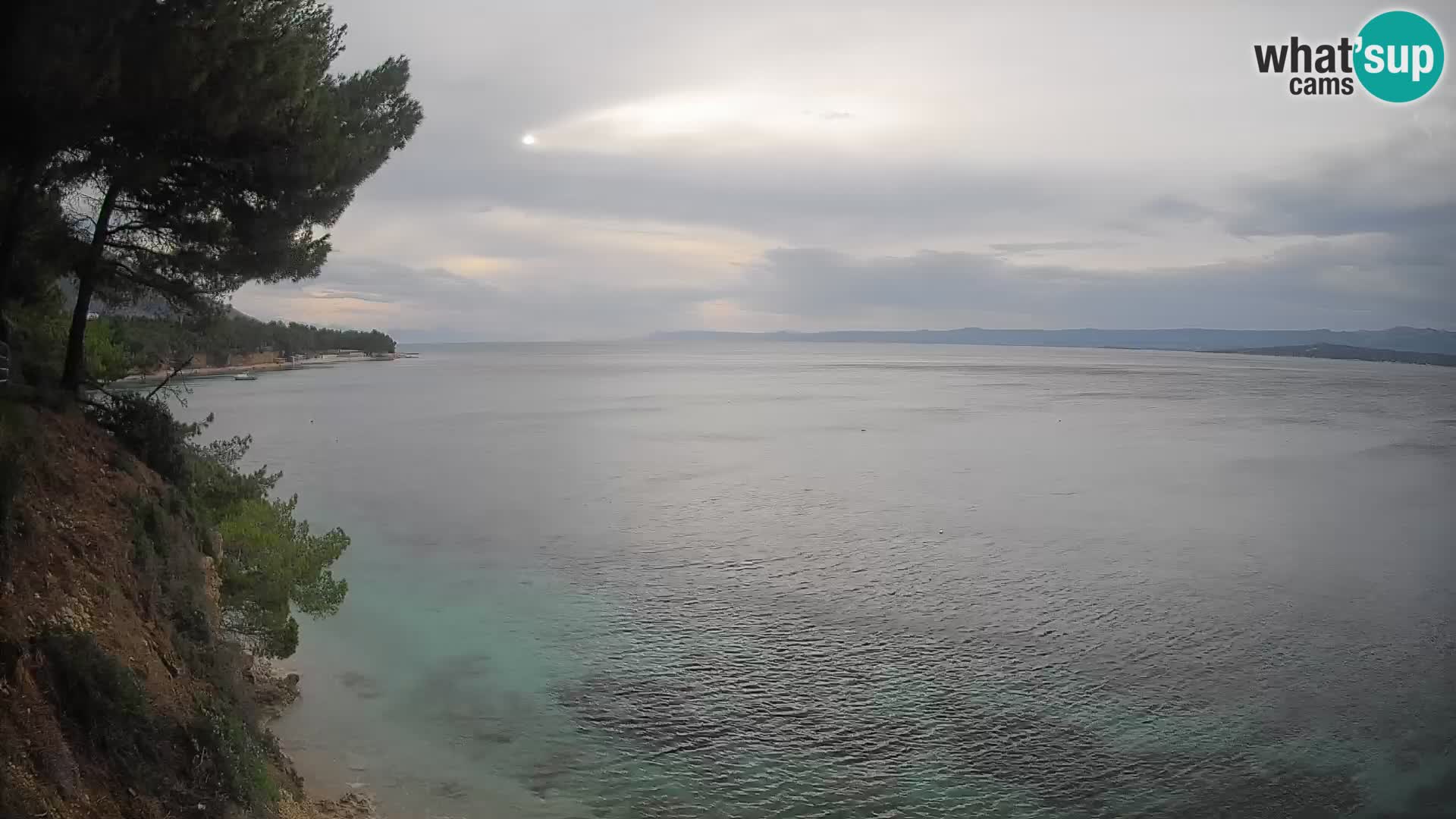 Webcam Spiaggia Potočine Bol – Vista live sulla spiaggia Borak, Isola di Brač