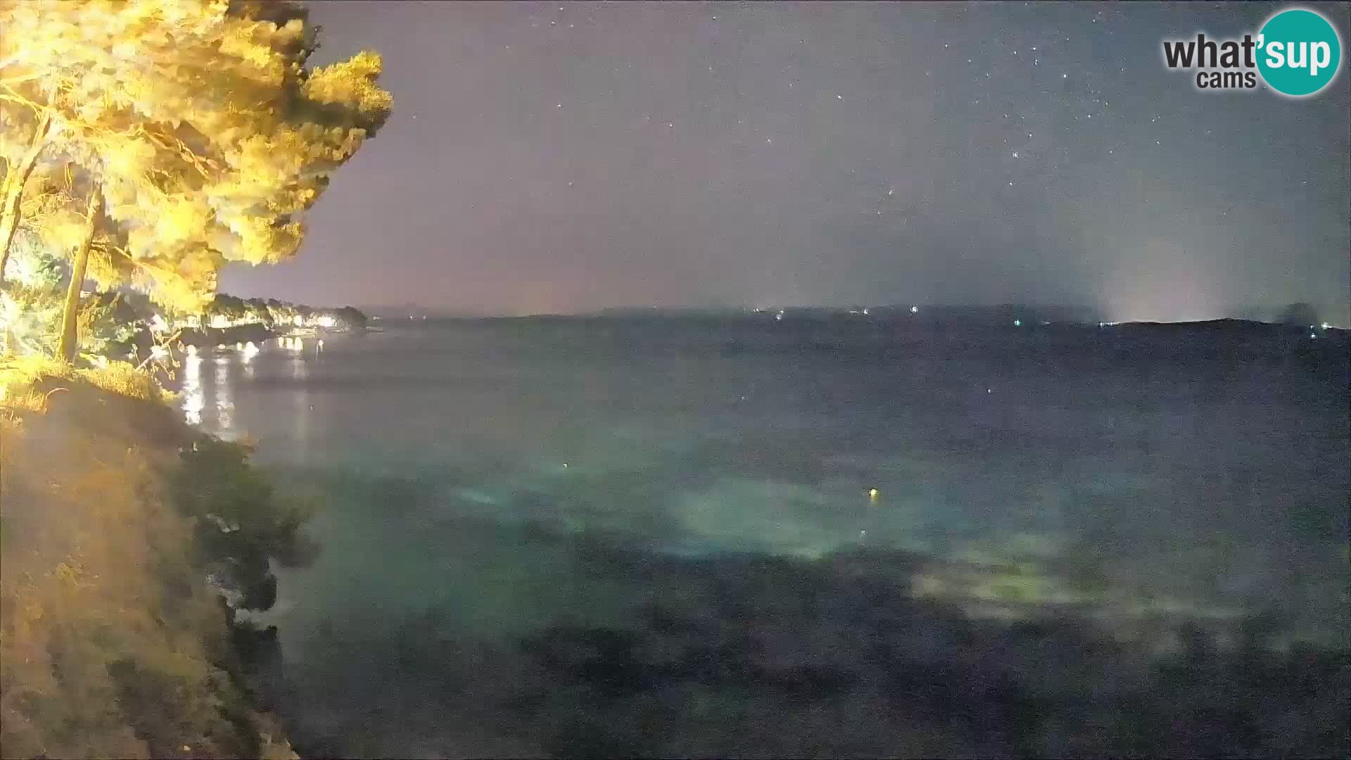 Webcam Spiaggia Potočine Bol – Vista live sulla spiaggia Borak, Isola di Brač