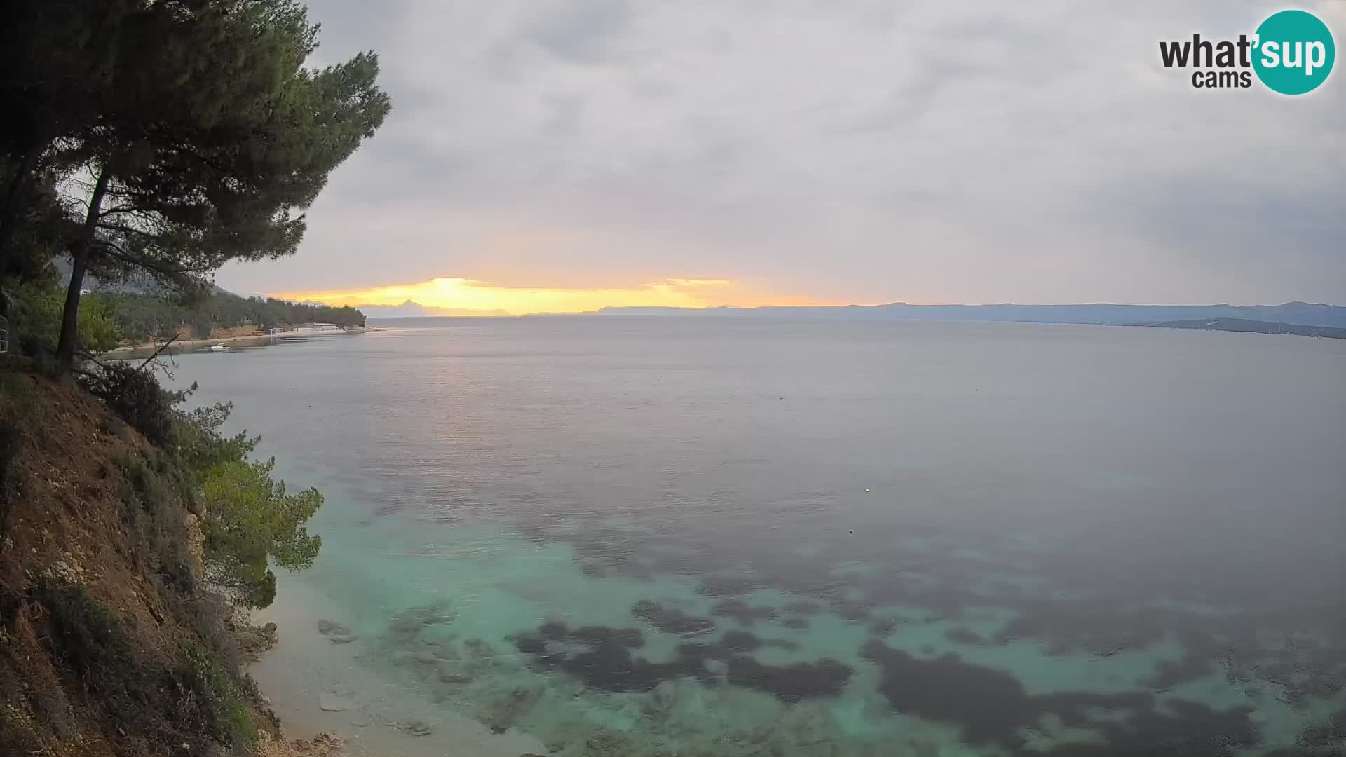 Web kamera Potočine Bol – Pogled uživo na plažu Borak, otok Brač