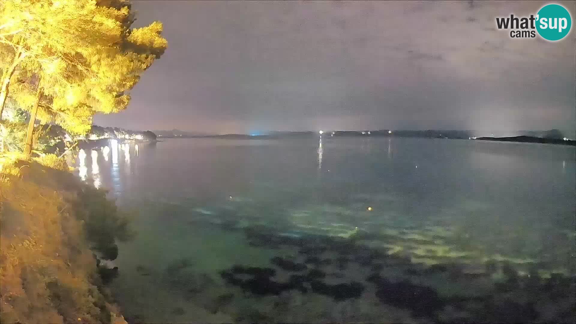 Webcam Playa Potočine Bol – Vista en vivo de Borak Beach, Isla de Brač