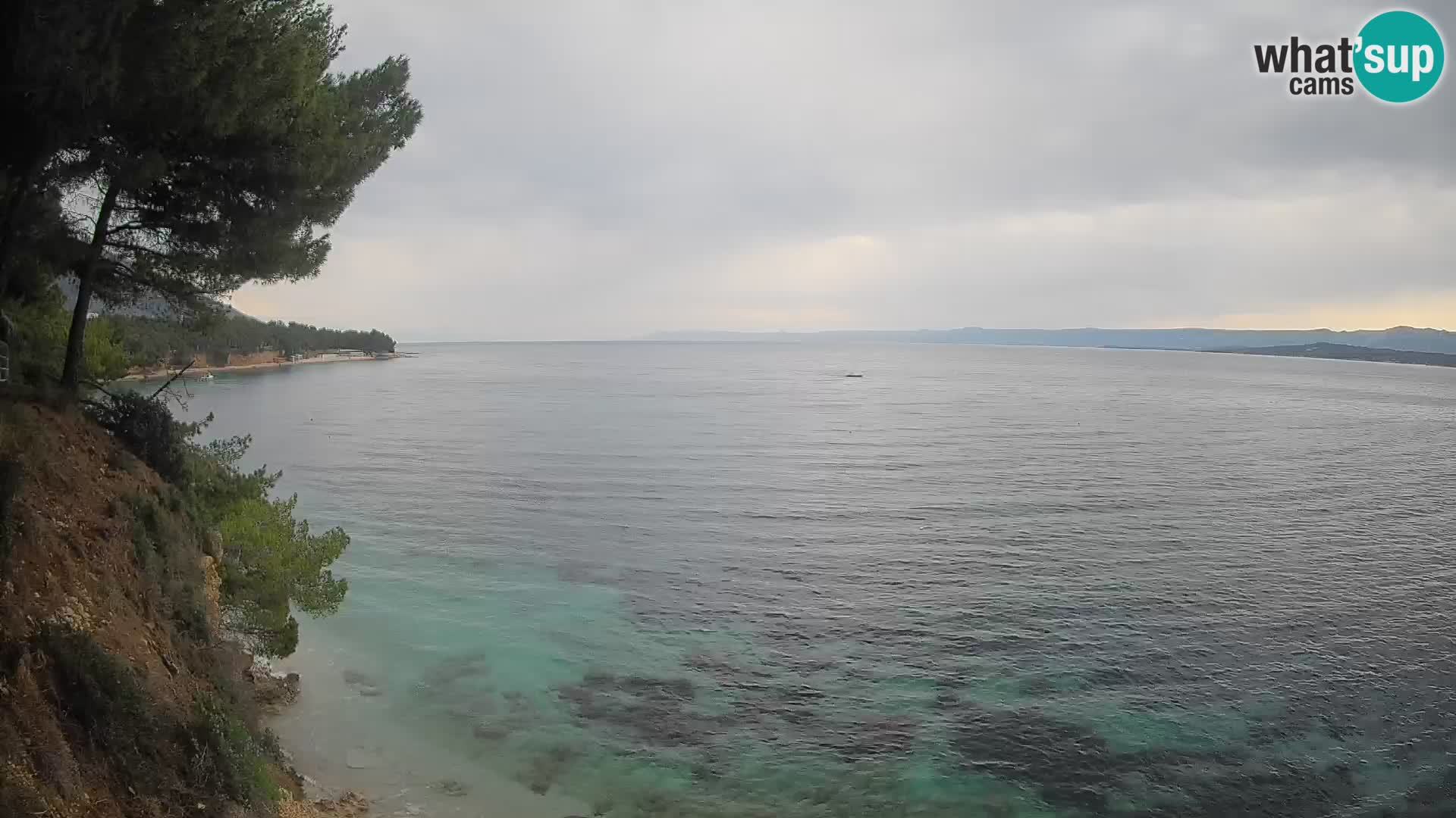 Web kamera Potočine Bol – Pogled uživo na plažu Borak, otok Brač