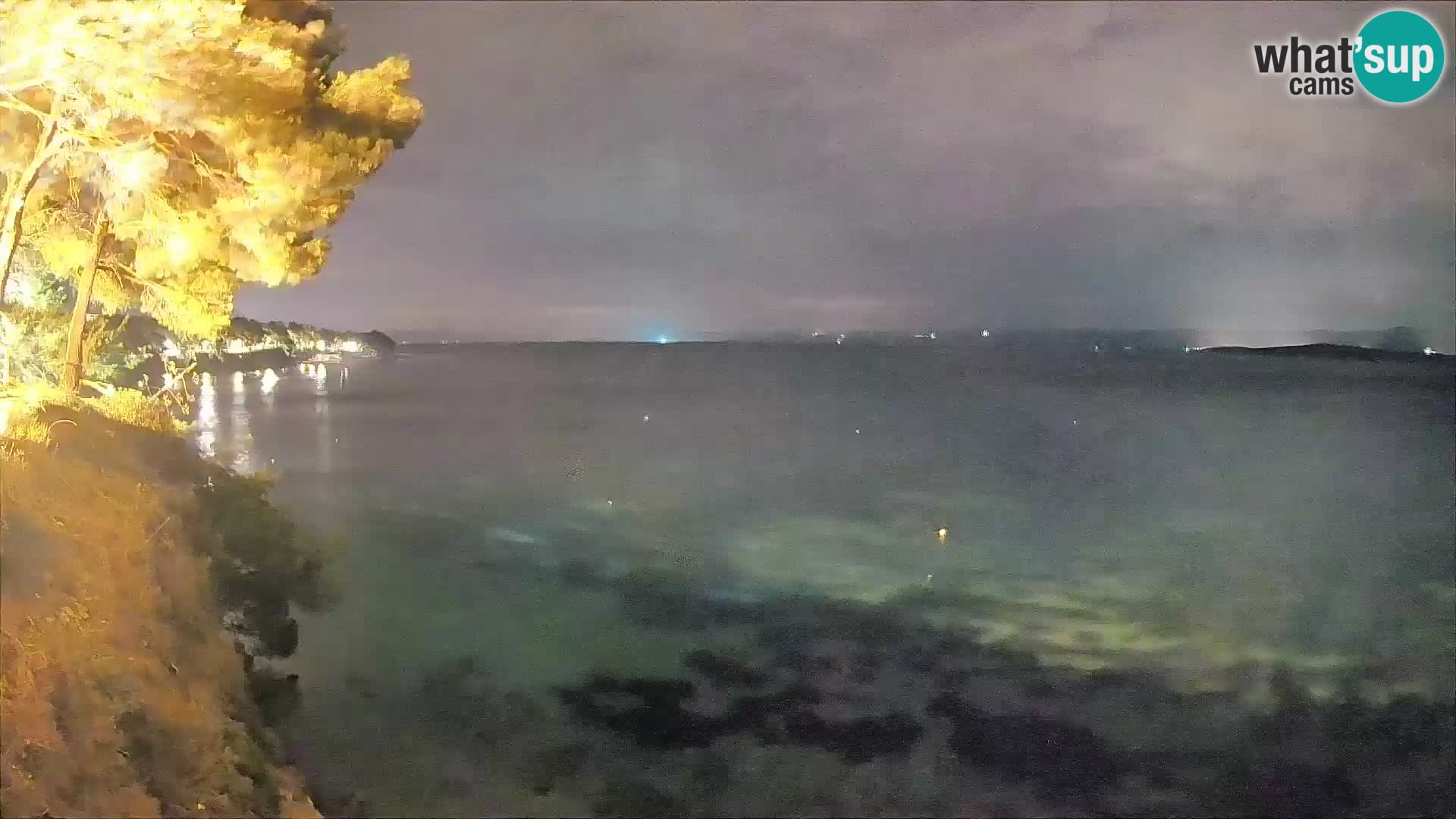 Webcam Spiaggia Potočine Bol – Vista live sulla spiaggia Borak, Isola di Brač
