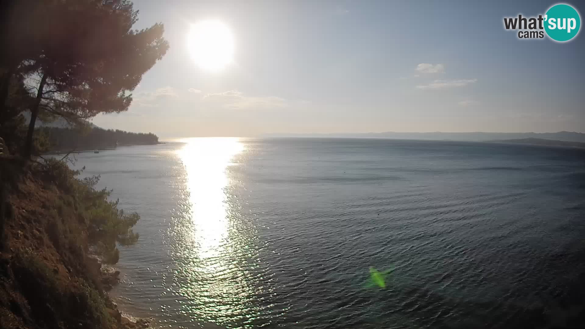 Spletna kamera Plaža Potočine Bol – Pogled v živo na plažo Borak, otok Brač