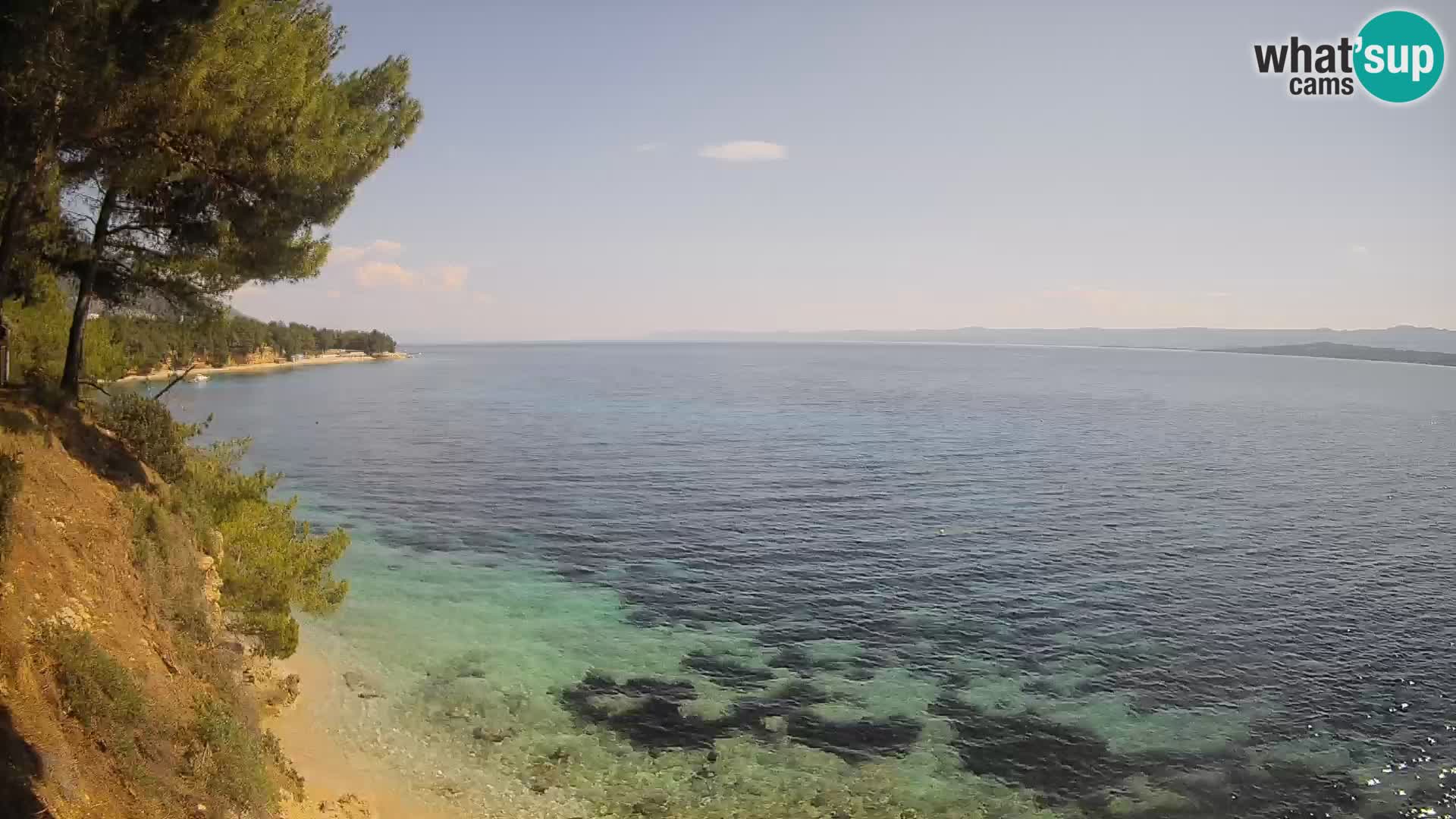 Spletna kamera Plaža Potočine Bol – Pogled v živo na plažo Borak, otok Brač