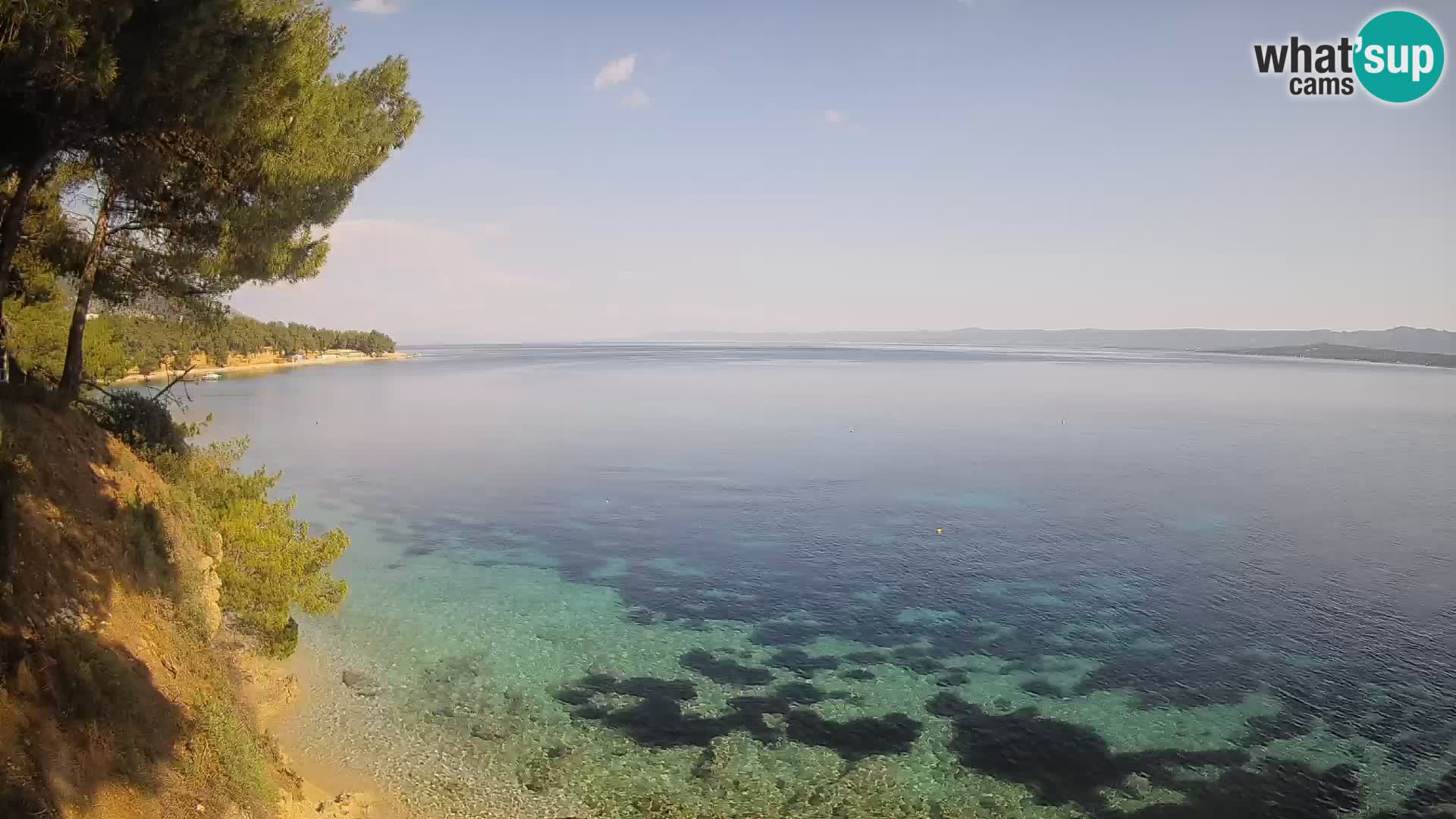Spletna kamera Plaža Potočine Bol – Pogled v živo na plažo Borak, otok Brač