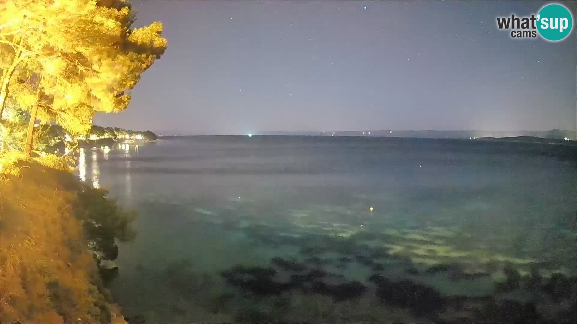 Web kamera Potočine Bol – Pogled uživo na plažu Borak, otok Brač